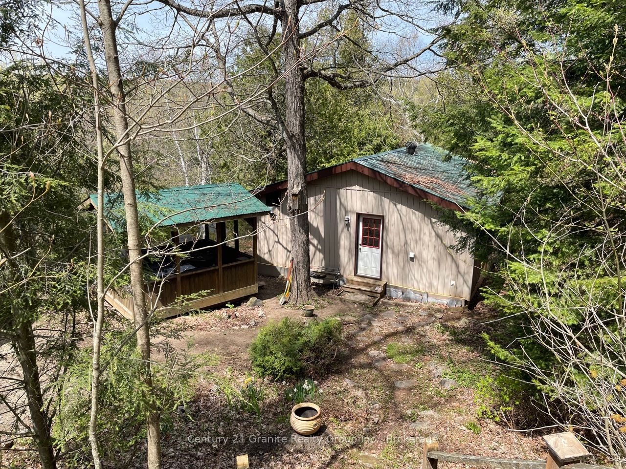 1167 Precipice Road Property Photo 3