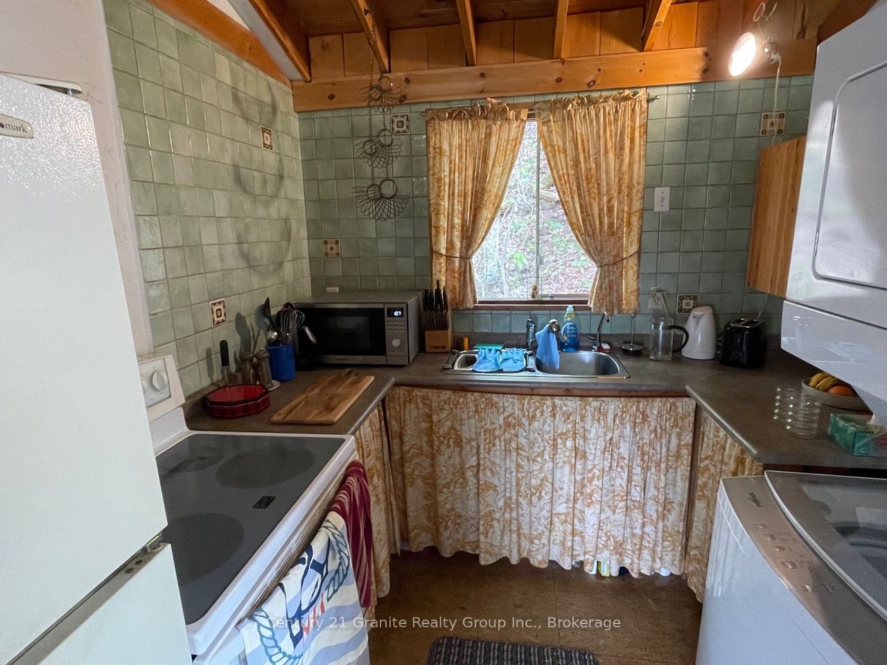 1167 Precipice Road Property Photo 14