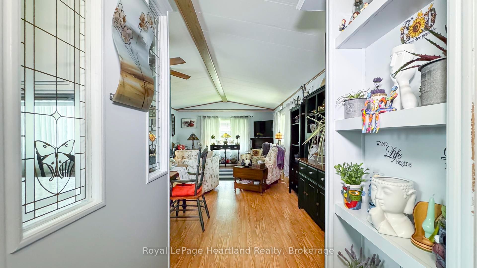45 Redford Drive Property Photo 6