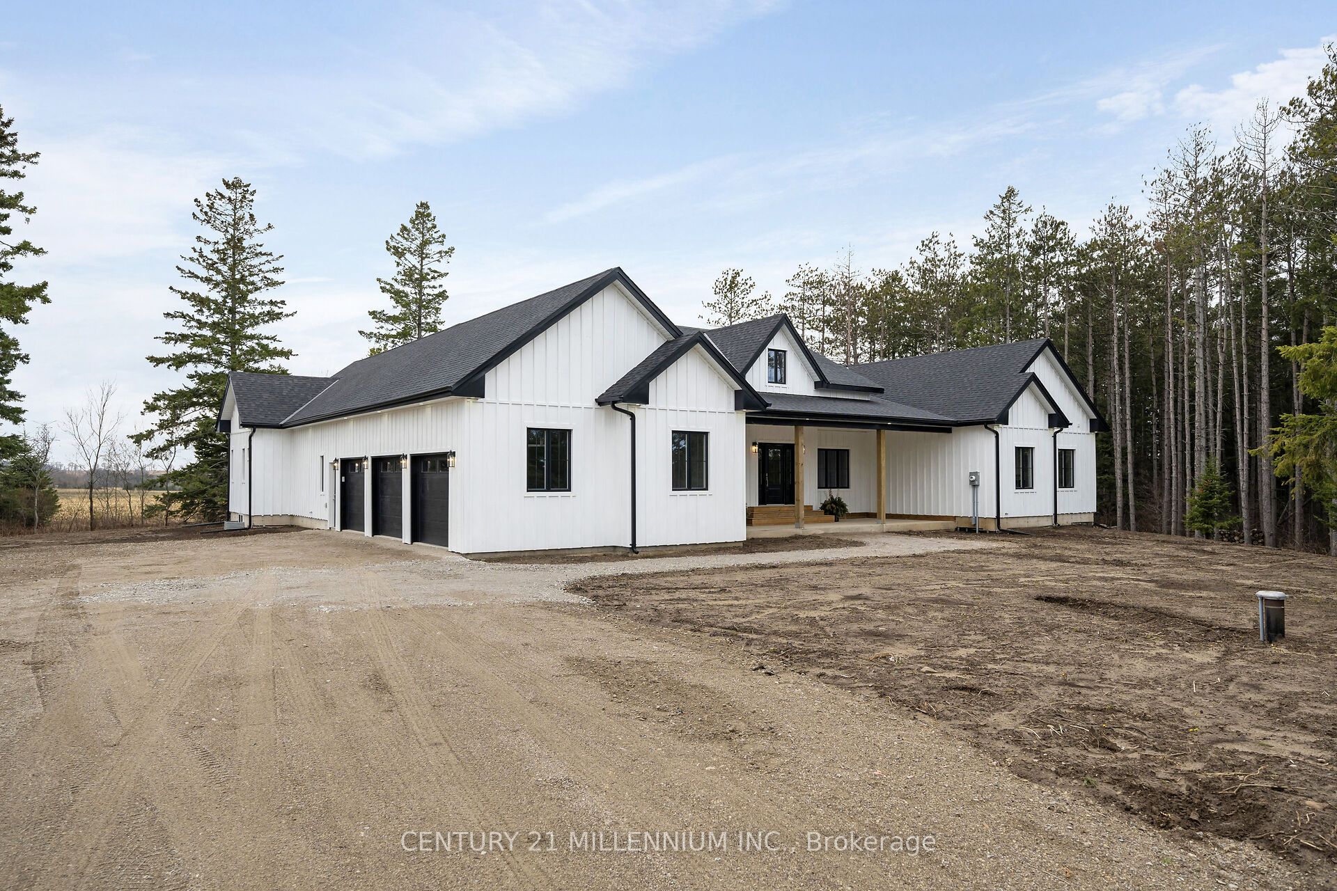 5450 Fifth Line Property Photo 1