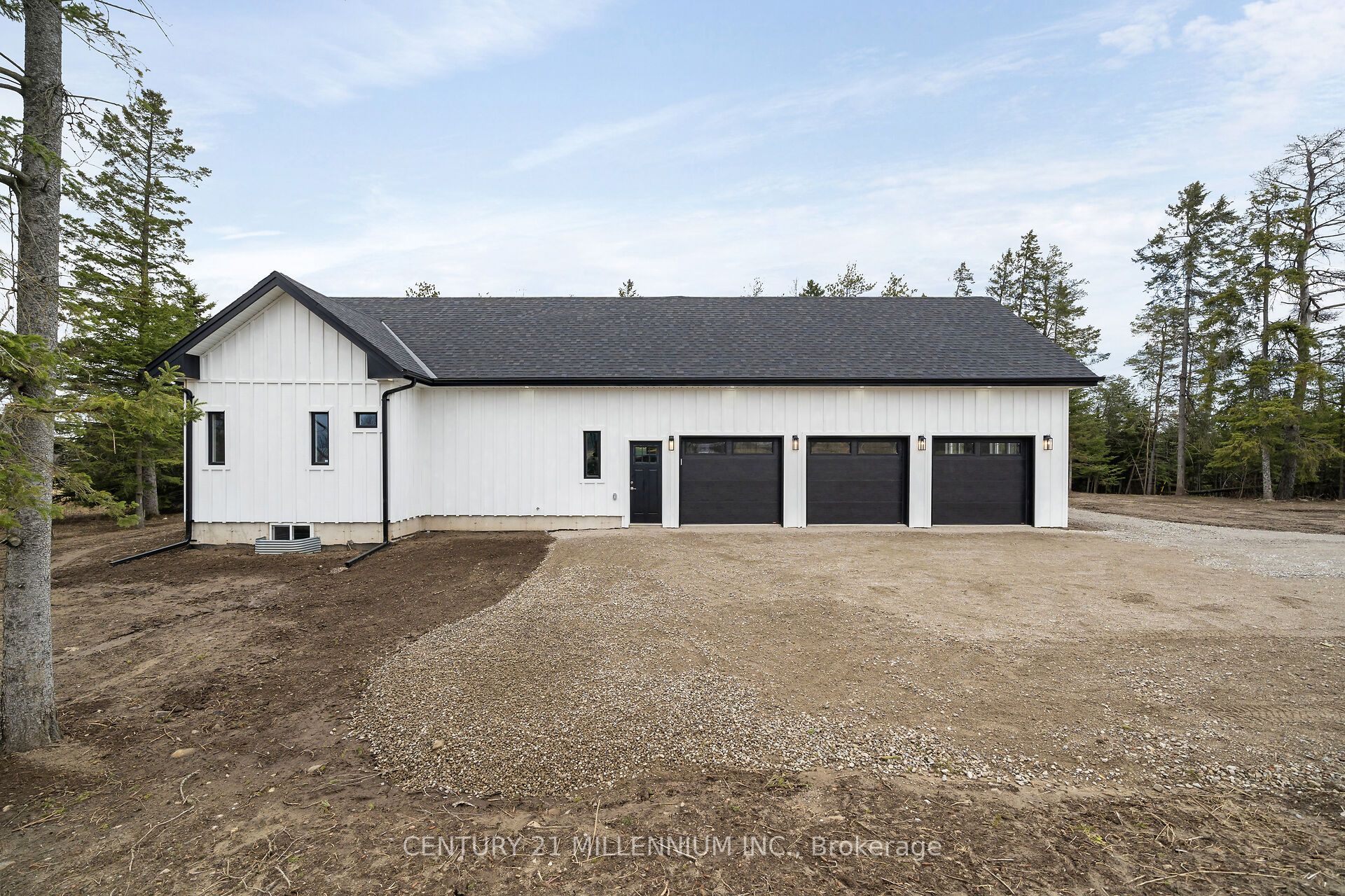 5450 Fifth Line Property Photo 4