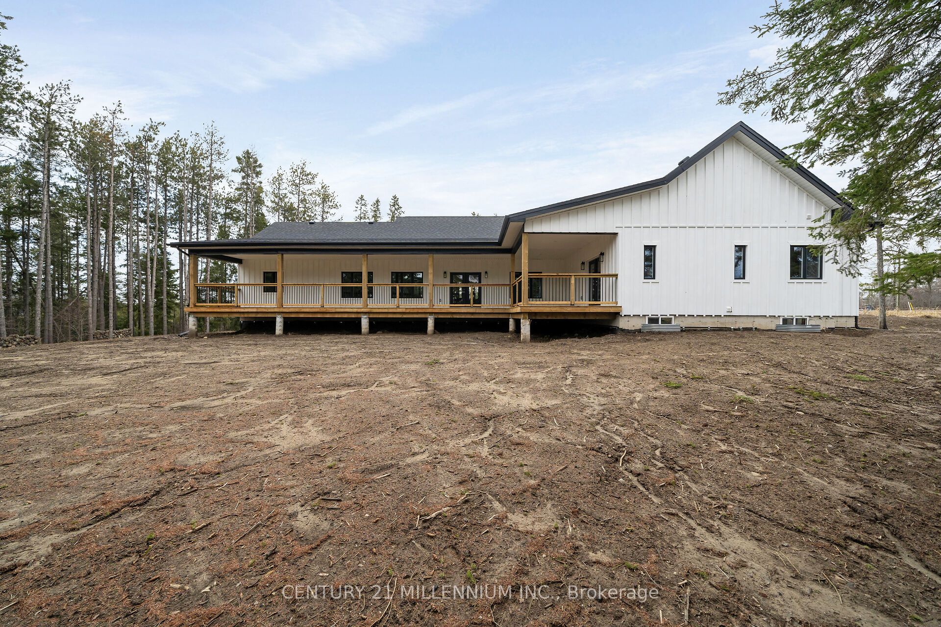 5450 Fifth Line Property Photo 5