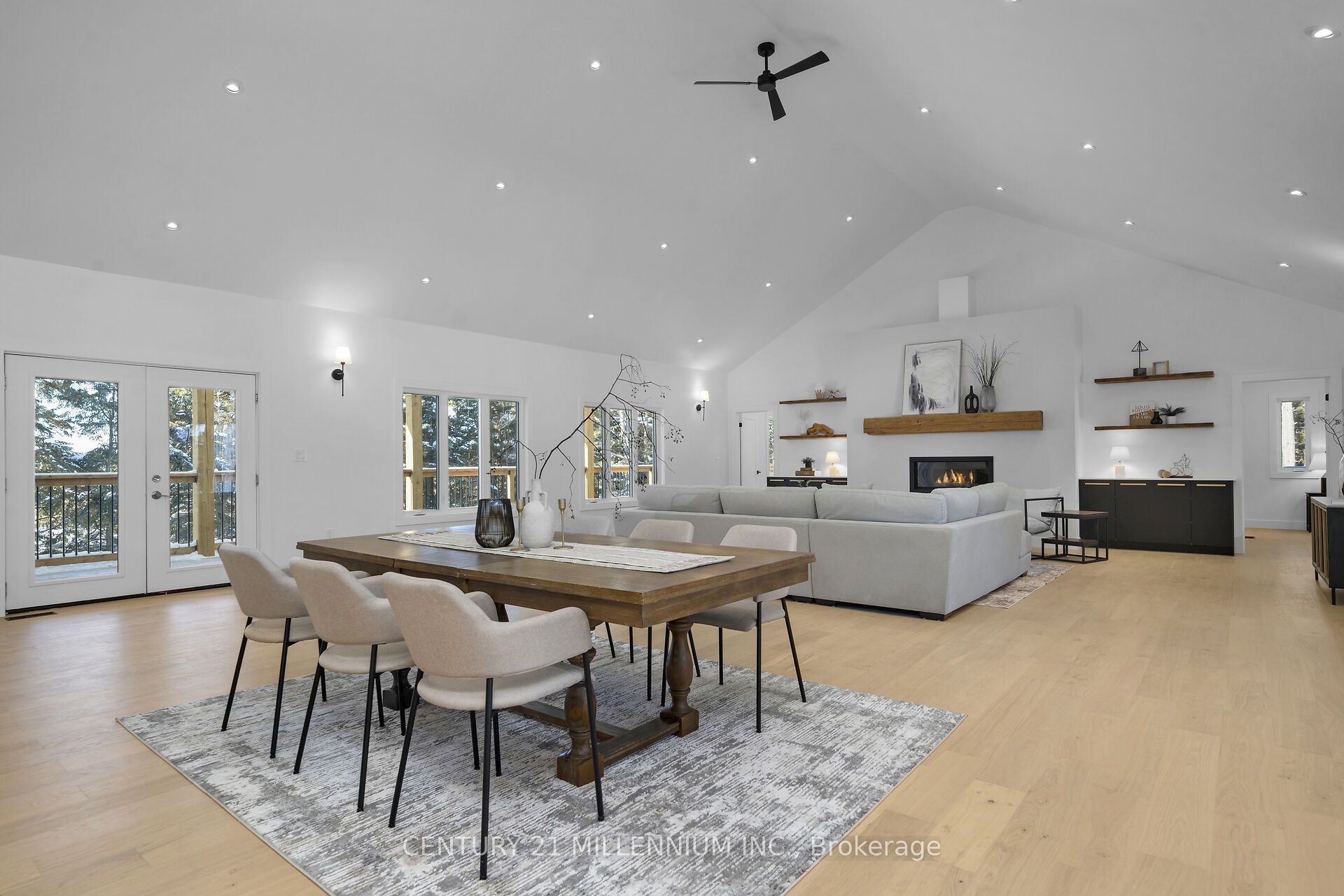 5450 Fifth Line Property Photo 16