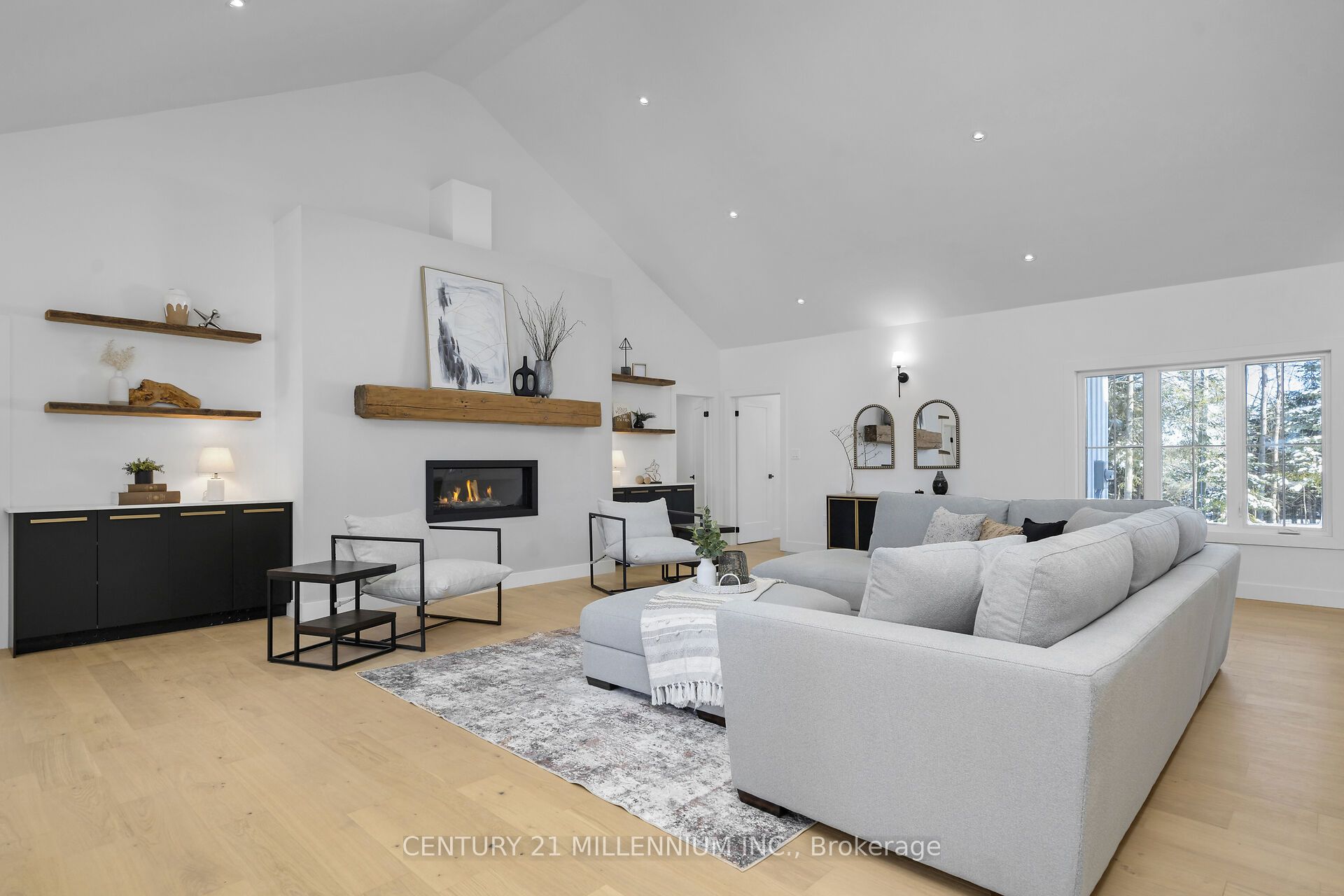 5450 Fifth Line Property Photo 18