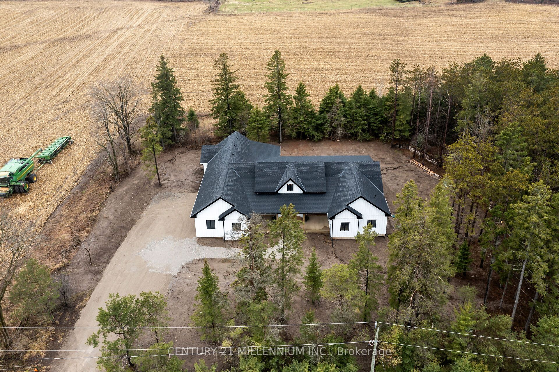 5450 Fifth Line Property Photo 42