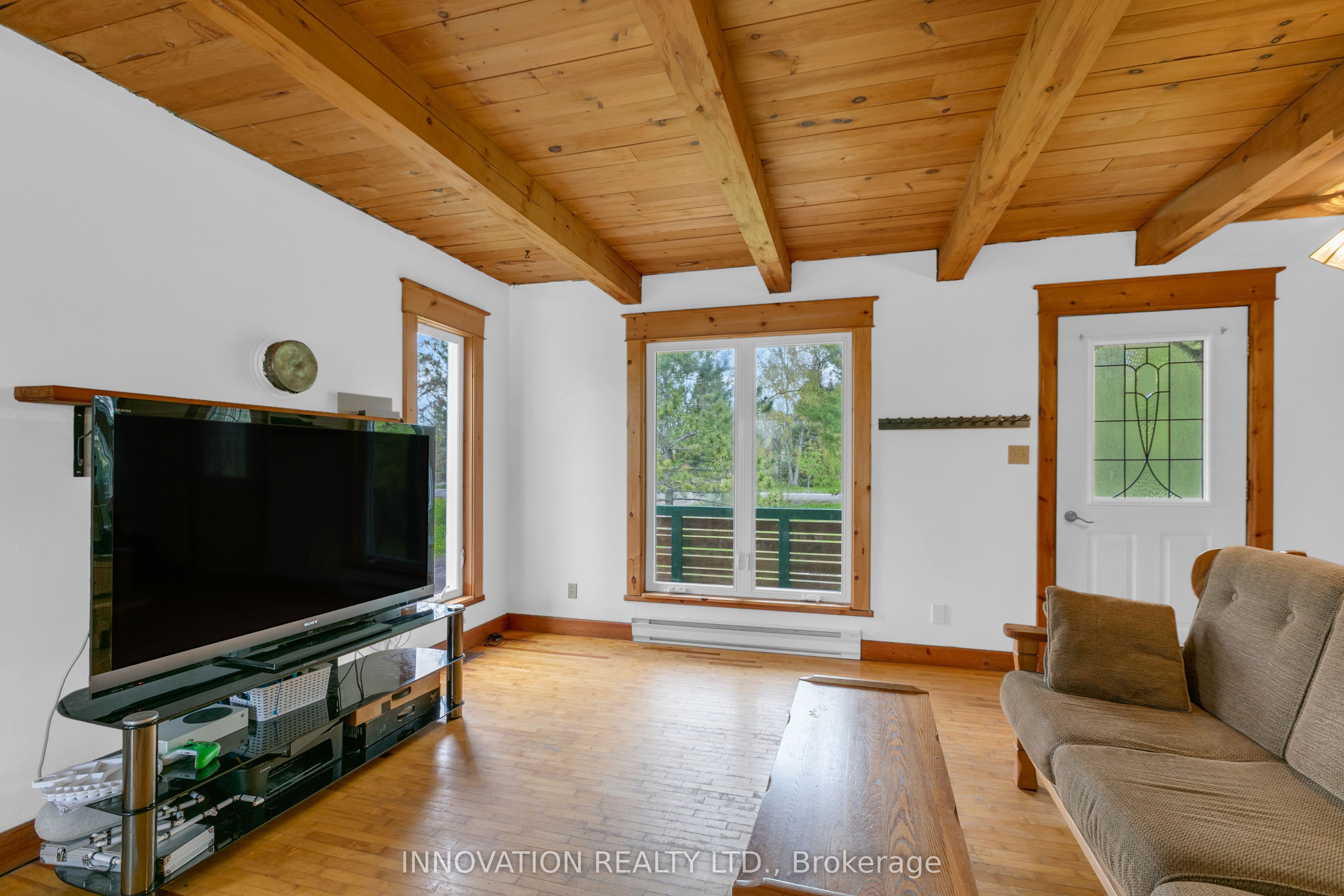 2911 Chartrand Street Property Photo 8