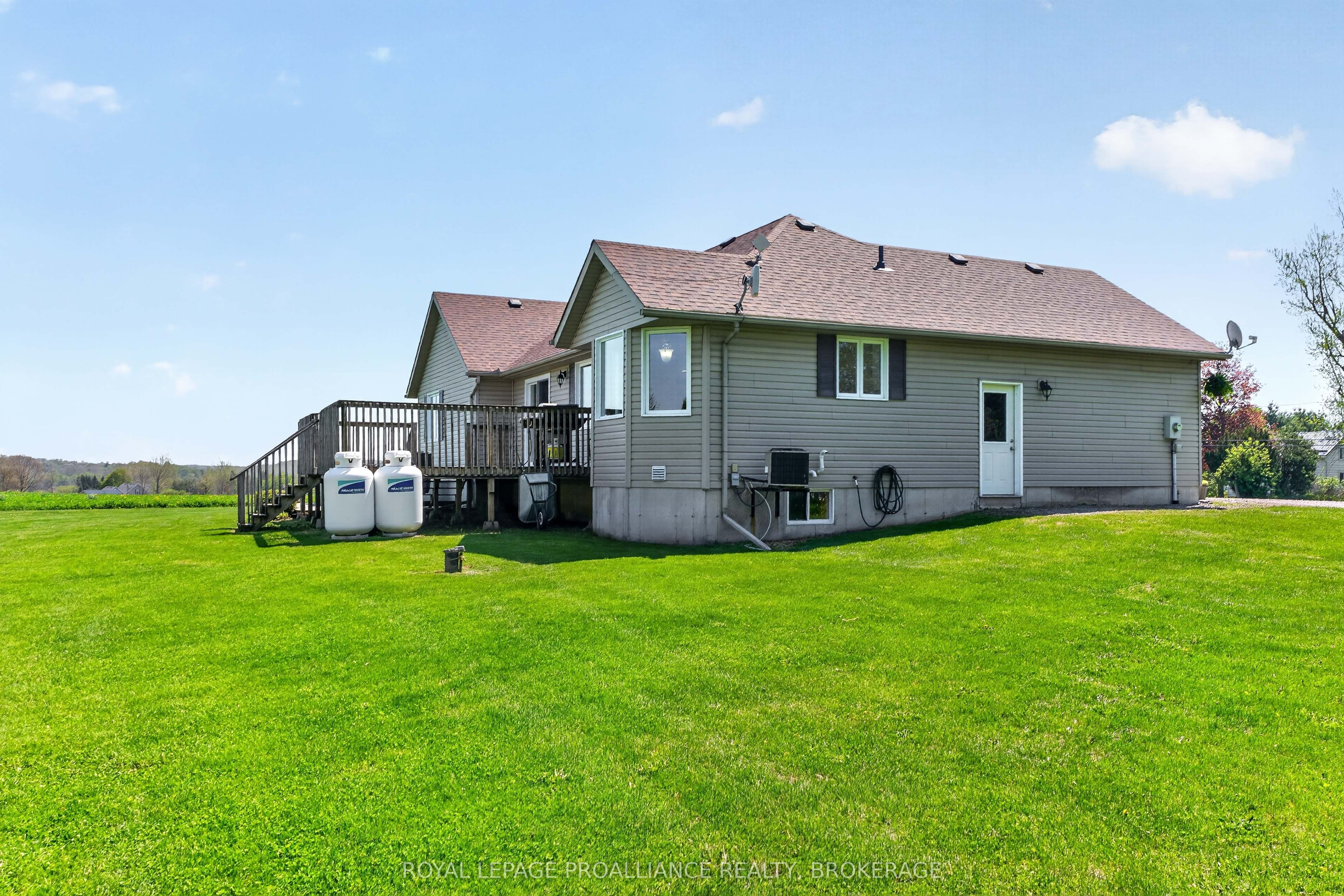 15268 County Road 21 Property Photo 5