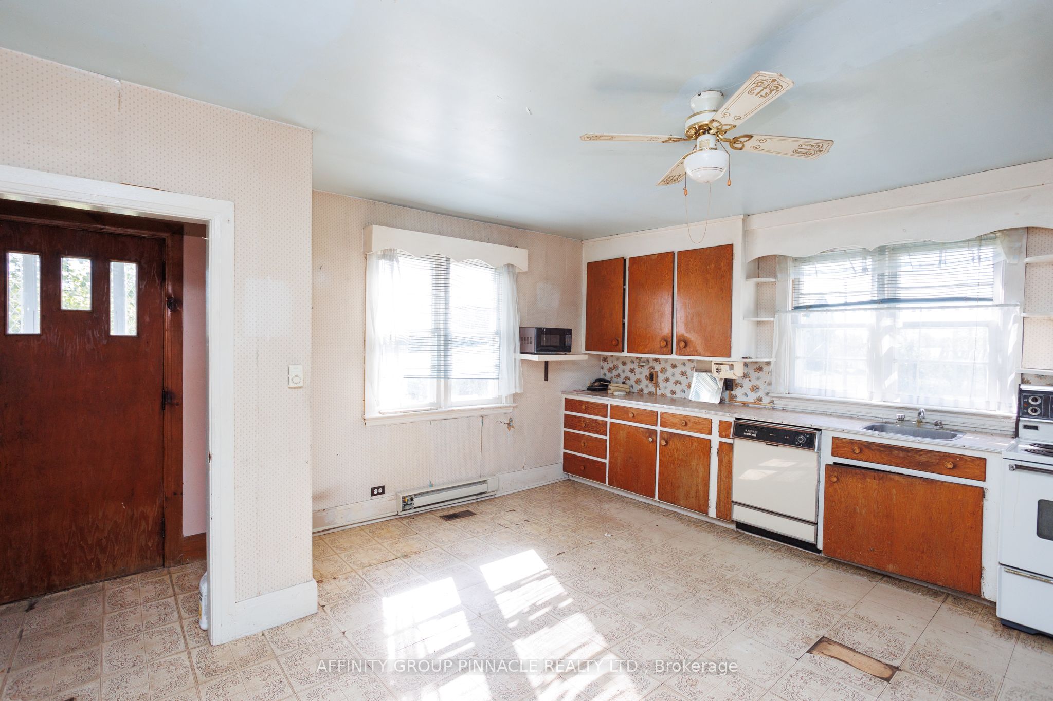 47 Cable Road Property Photo 8