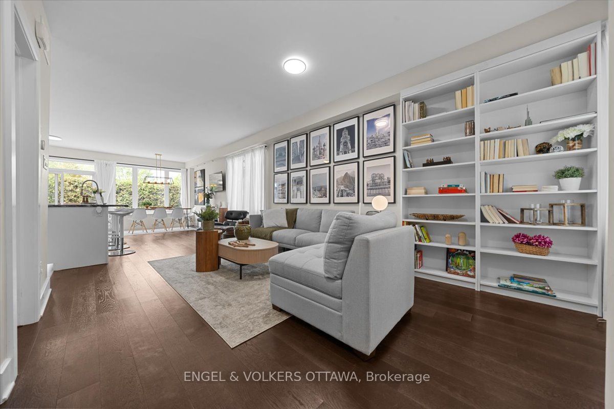 209 Bert Hall Street Property Photo 3