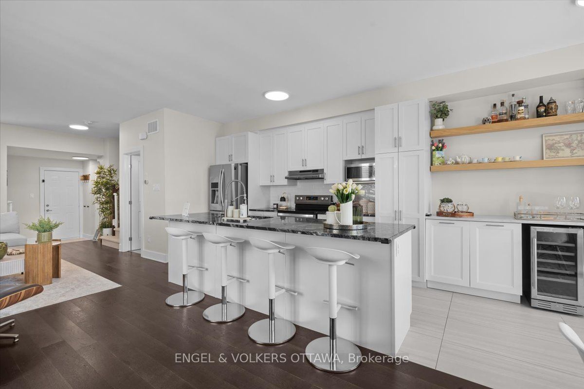 209 Bert Hall Street Property Photo 10
