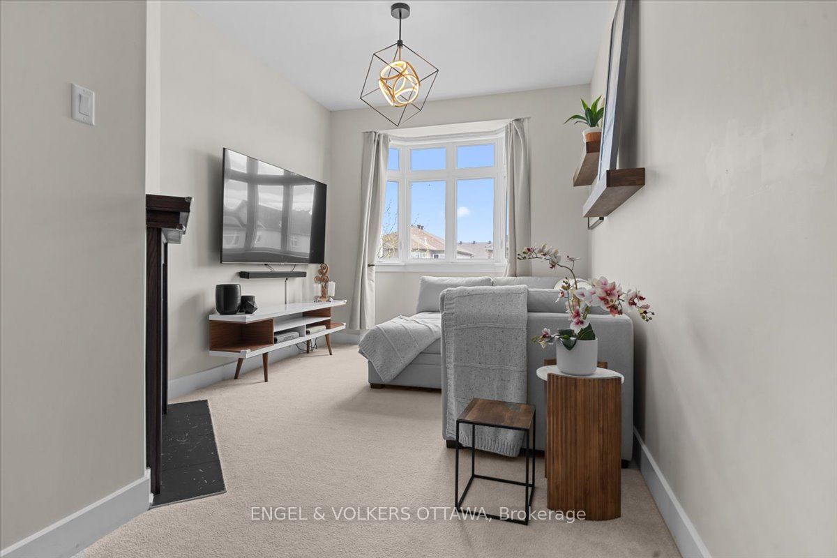 209 Bert Hall Street Property Photo 19