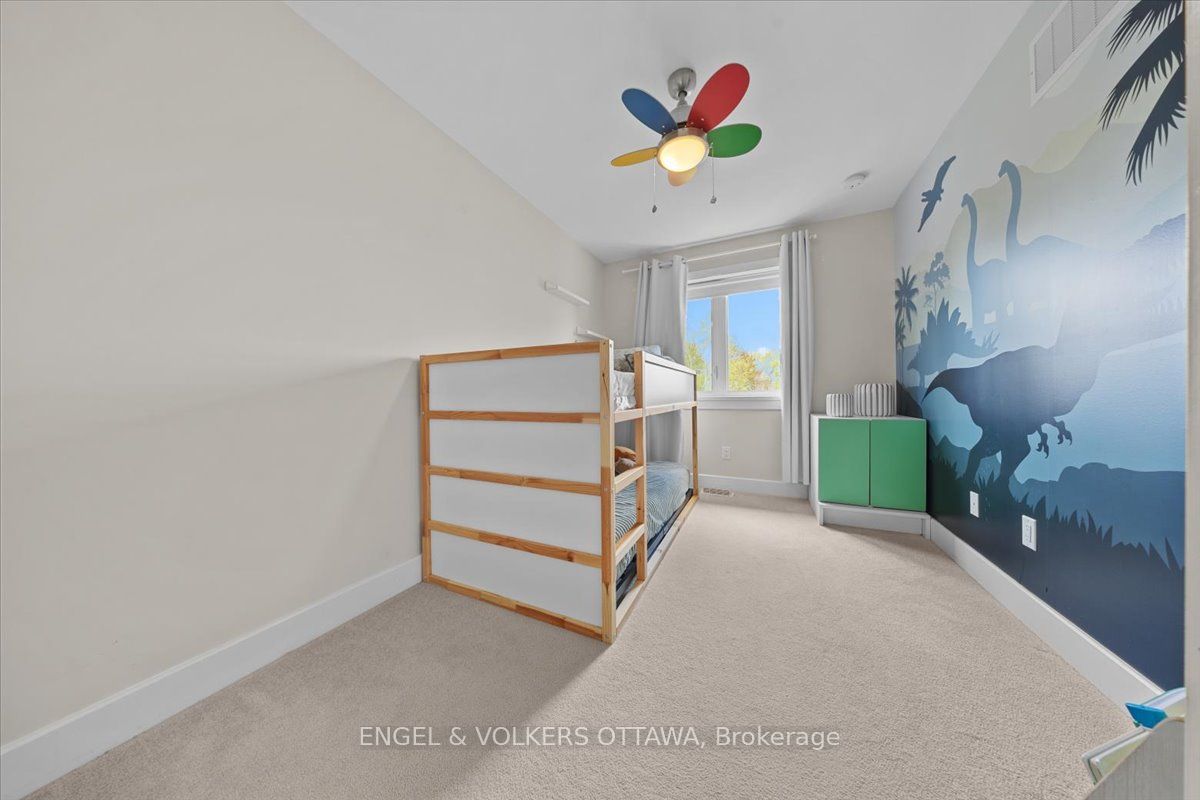 209 Bert Hall Street Property Photo 27