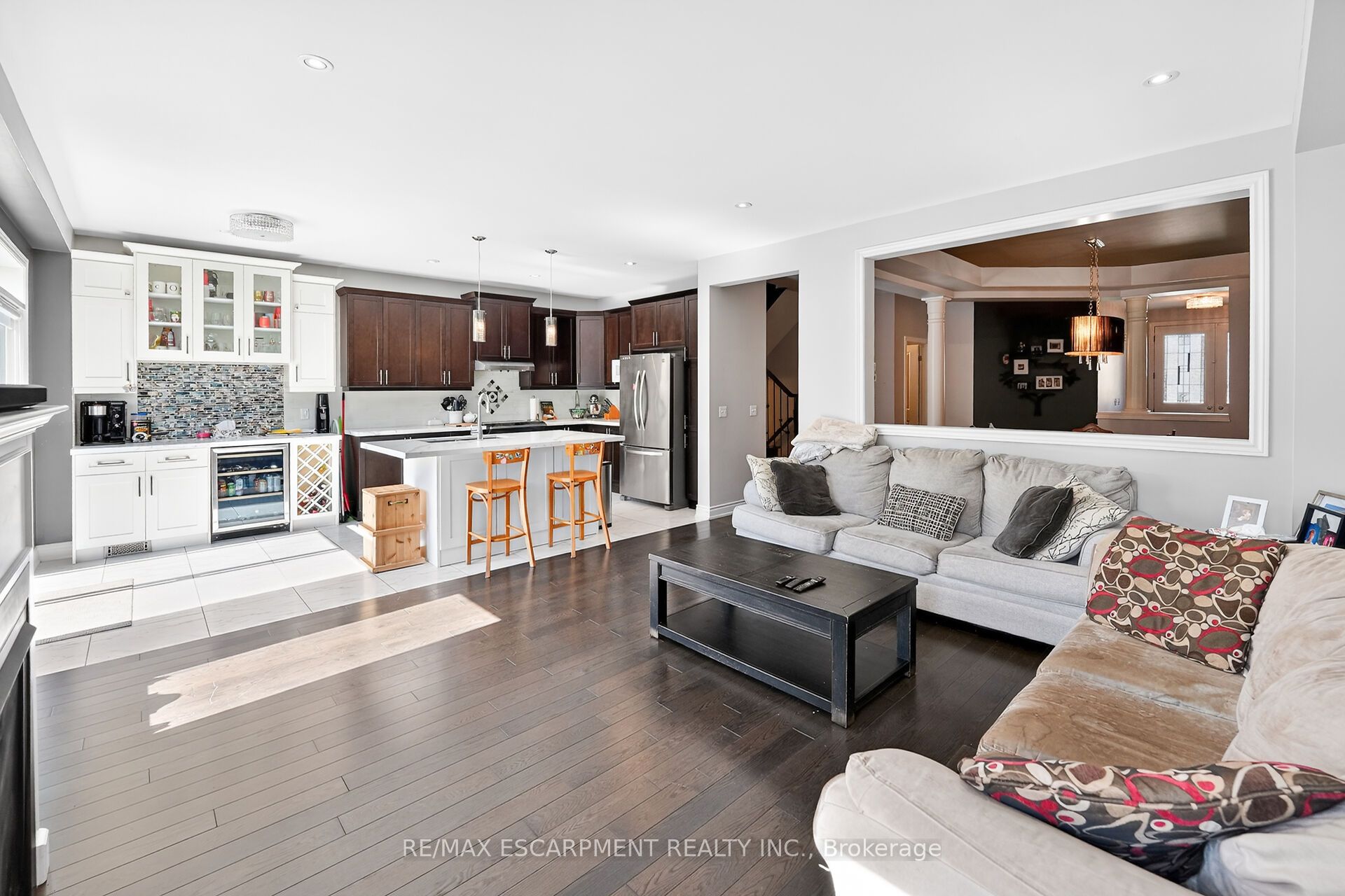 82 Chaumont Drive Property Photo 15