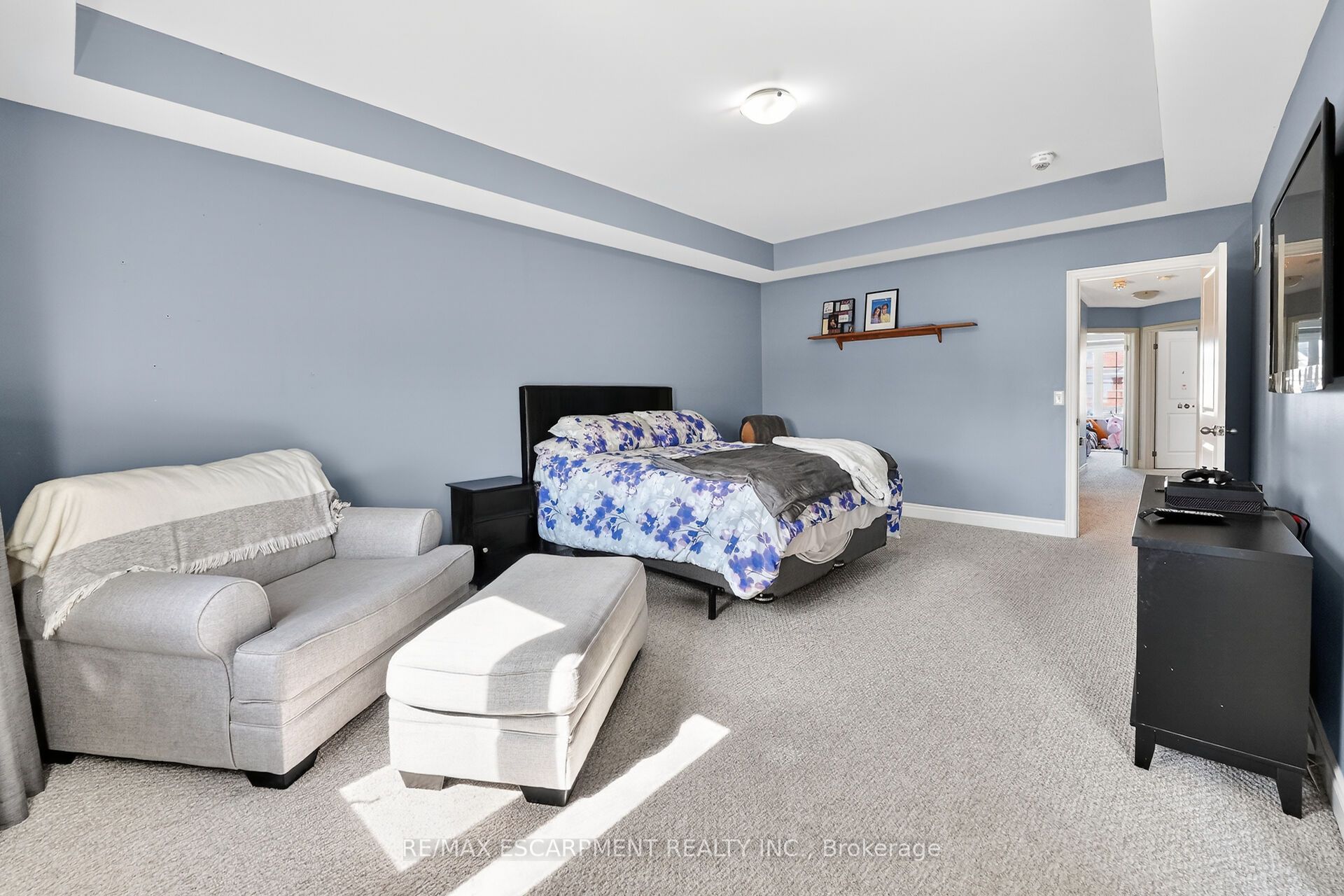 82 Chaumont Drive Property Photo 21