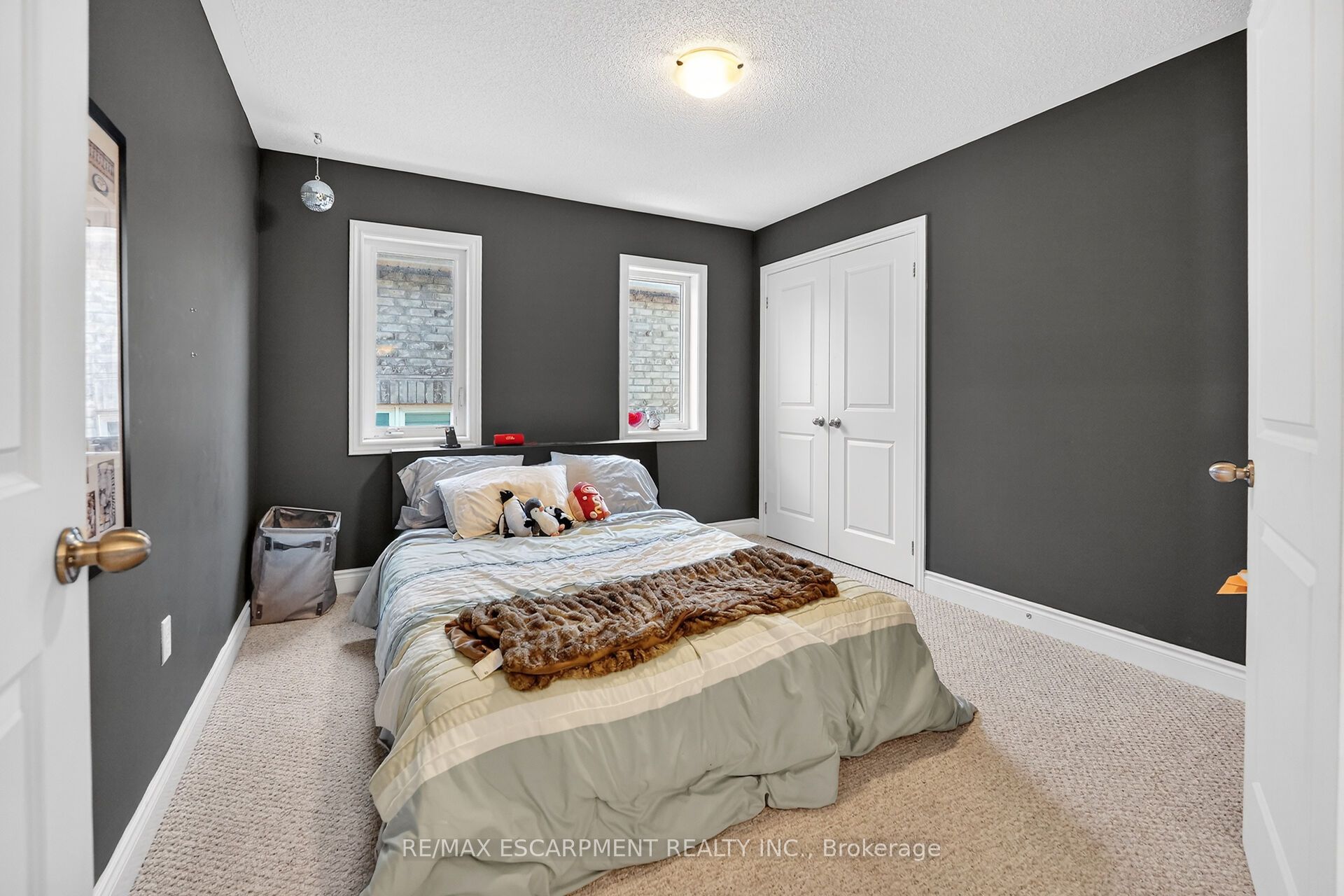 82 Chaumont Drive Property Photo 25
