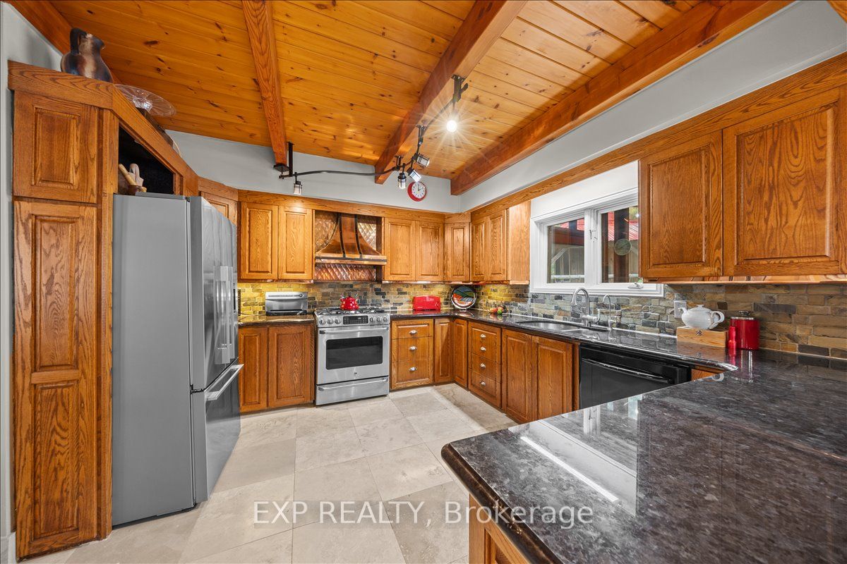 182 Spruce Ridge Road Property Photo 11