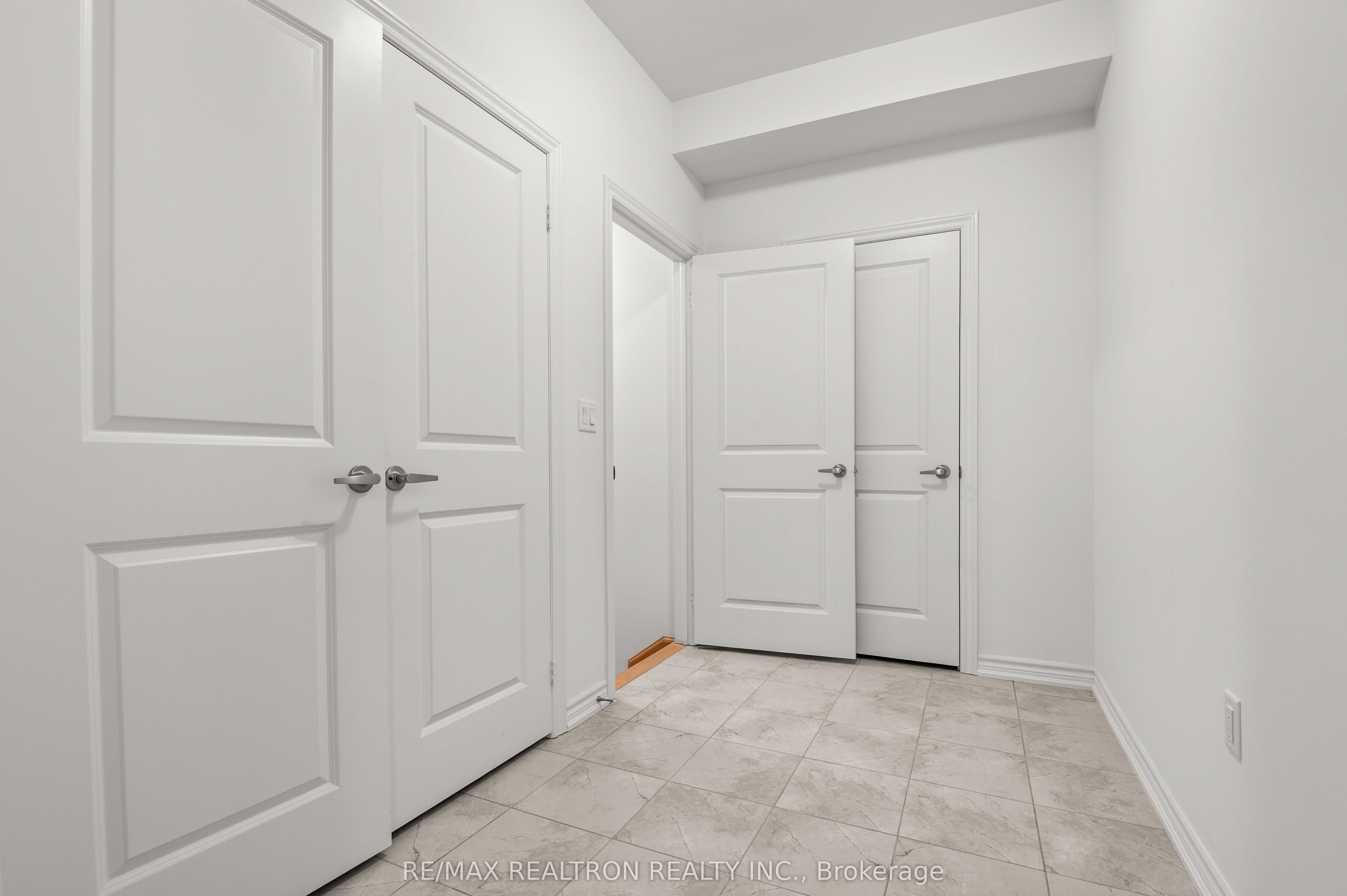 434 Vandusen Avenue Property Photo 16