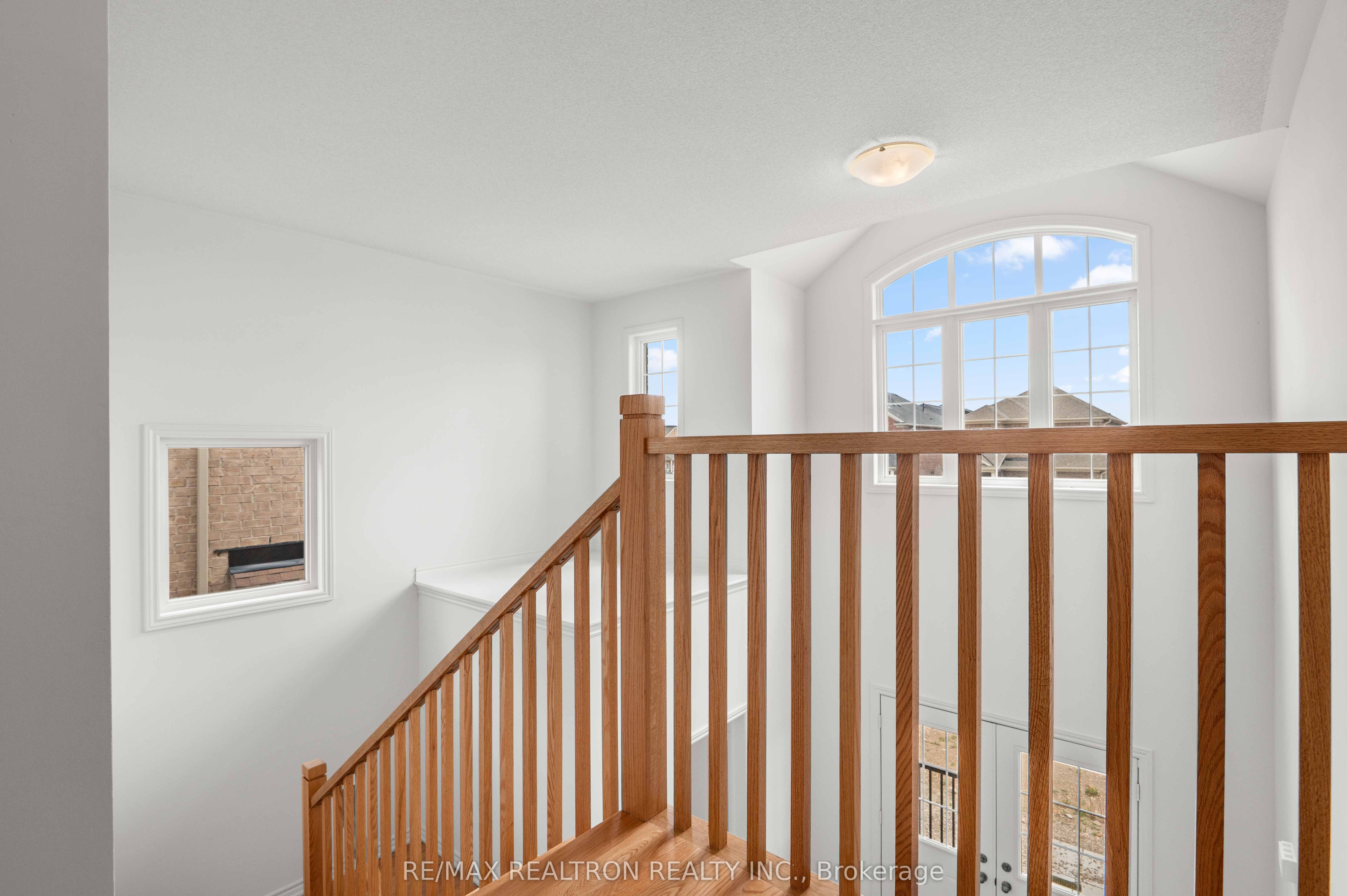 434 Vandusen Avenue Property Photo 17