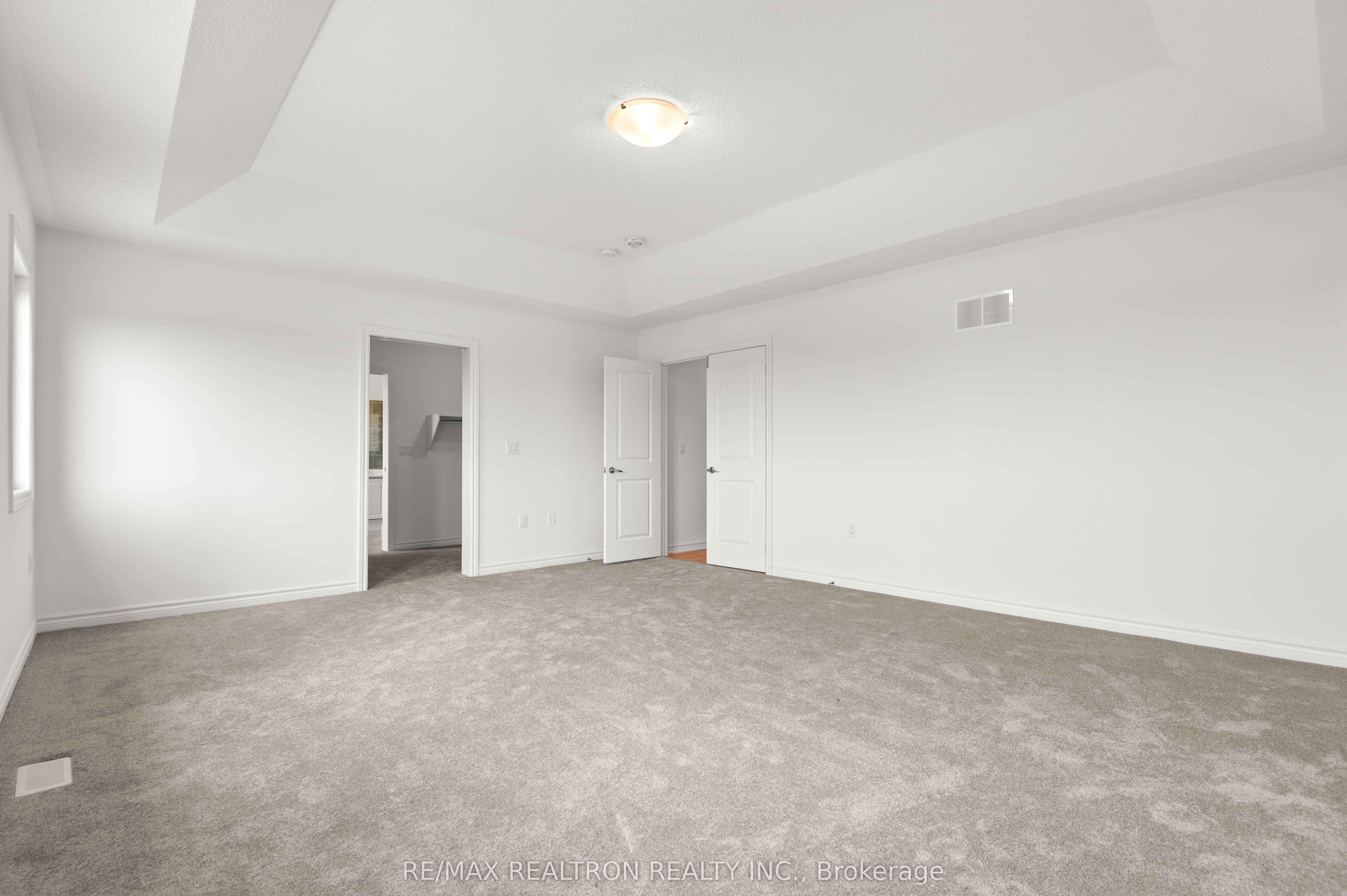 434 Vandusen Avenue Property Photo 21