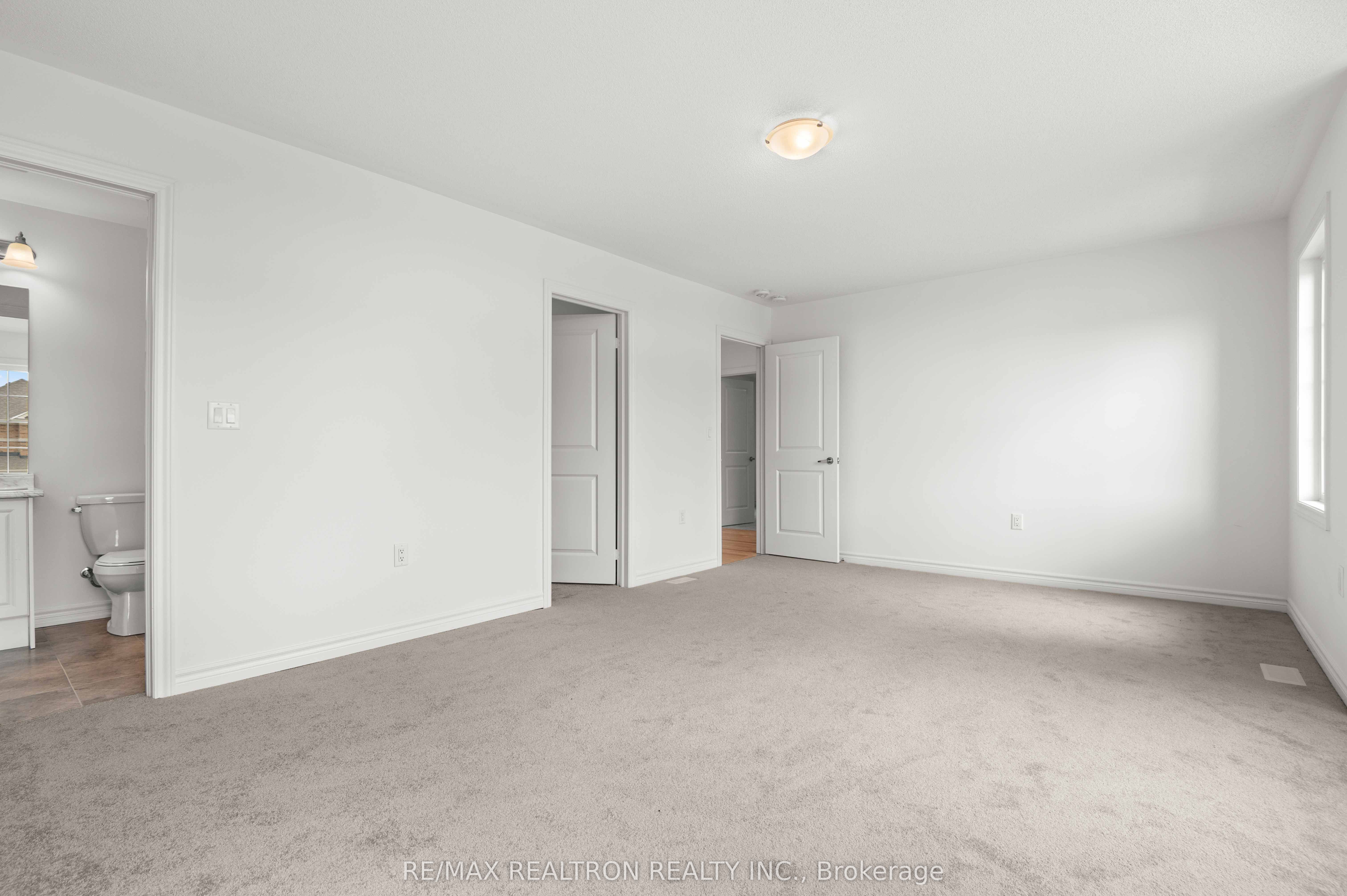 434 Vandusen Avenue Property Photo 27