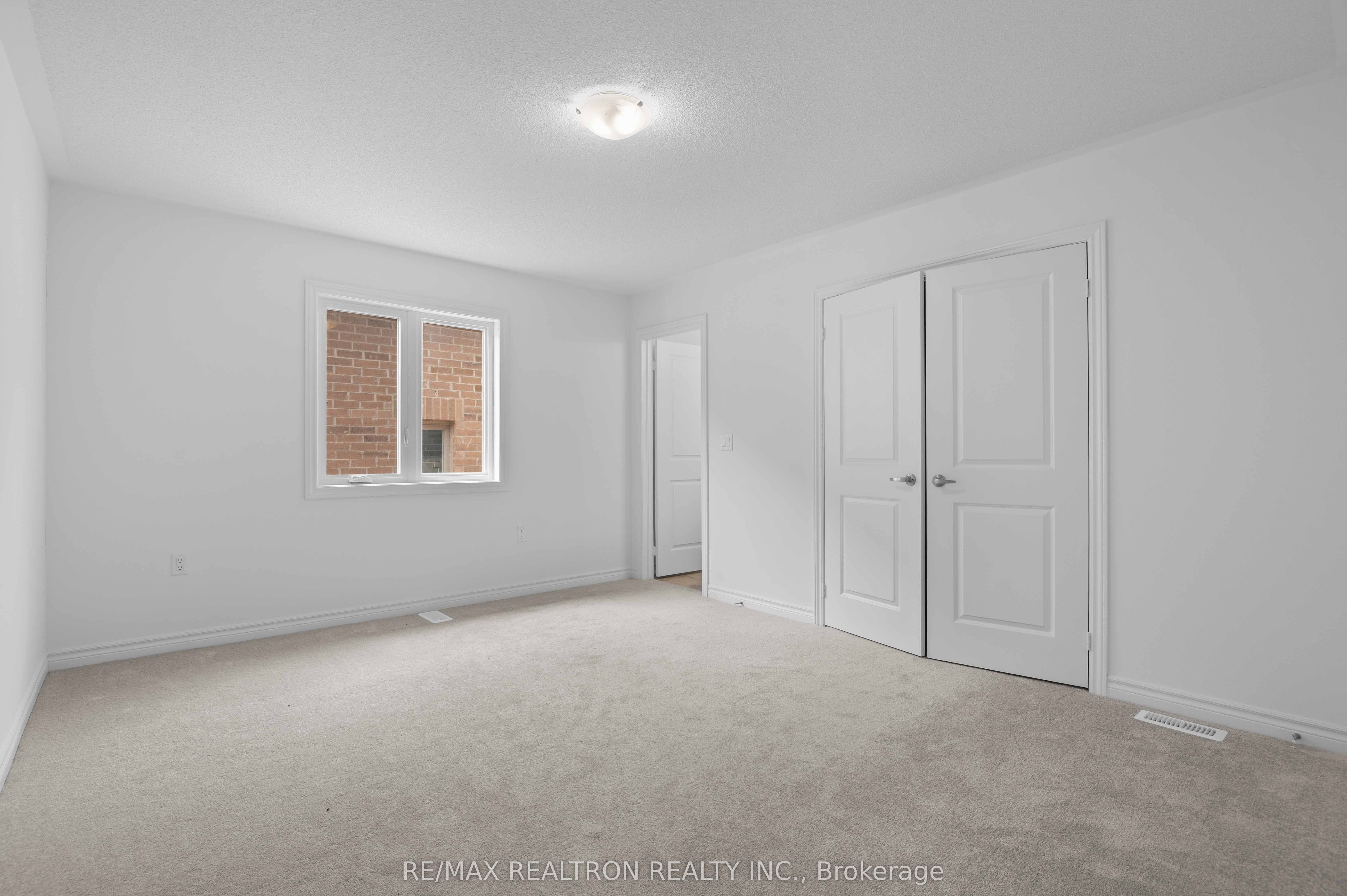 434 Vandusen Avenue Property Photo 37