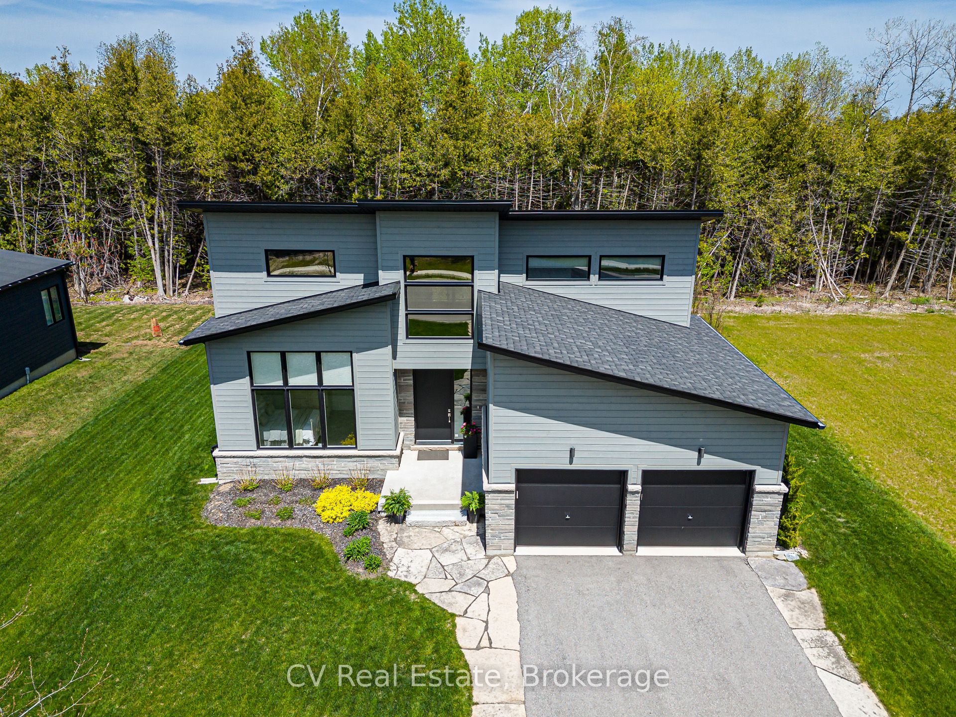 113 Tekiah Road Property Photo 1