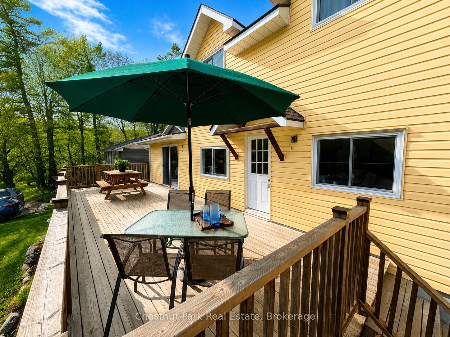12 Ferndale Road Property Photo 4