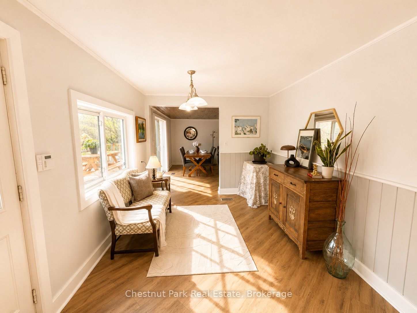 12 Ferndale Road Property Photo 11