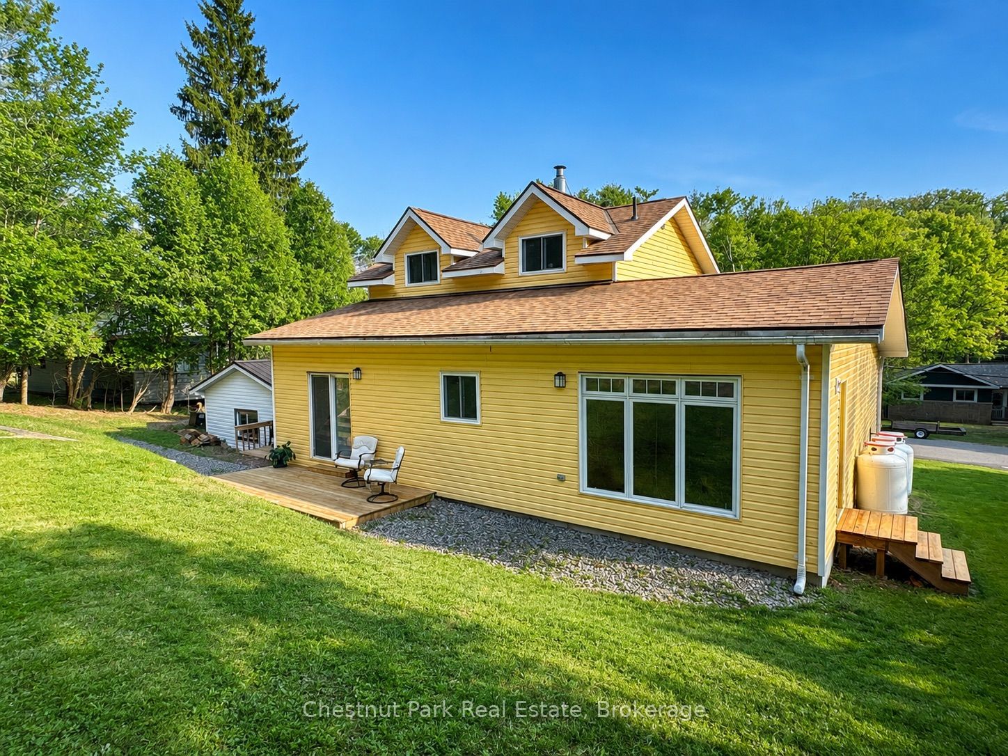 12 Ferndale Road Property Photo 40