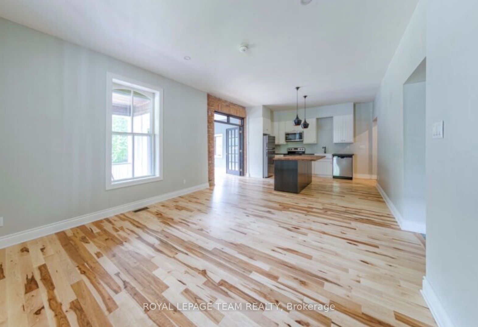 154 Elgin Street Property Photo 4
