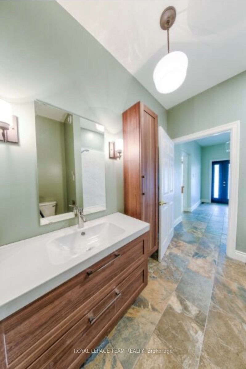 154 Elgin Street Property Photo 8