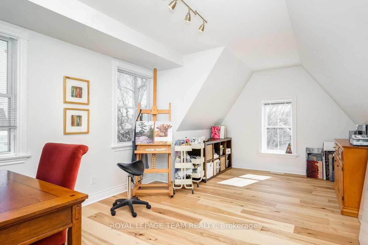 154 Elgin Street Property Photo 19