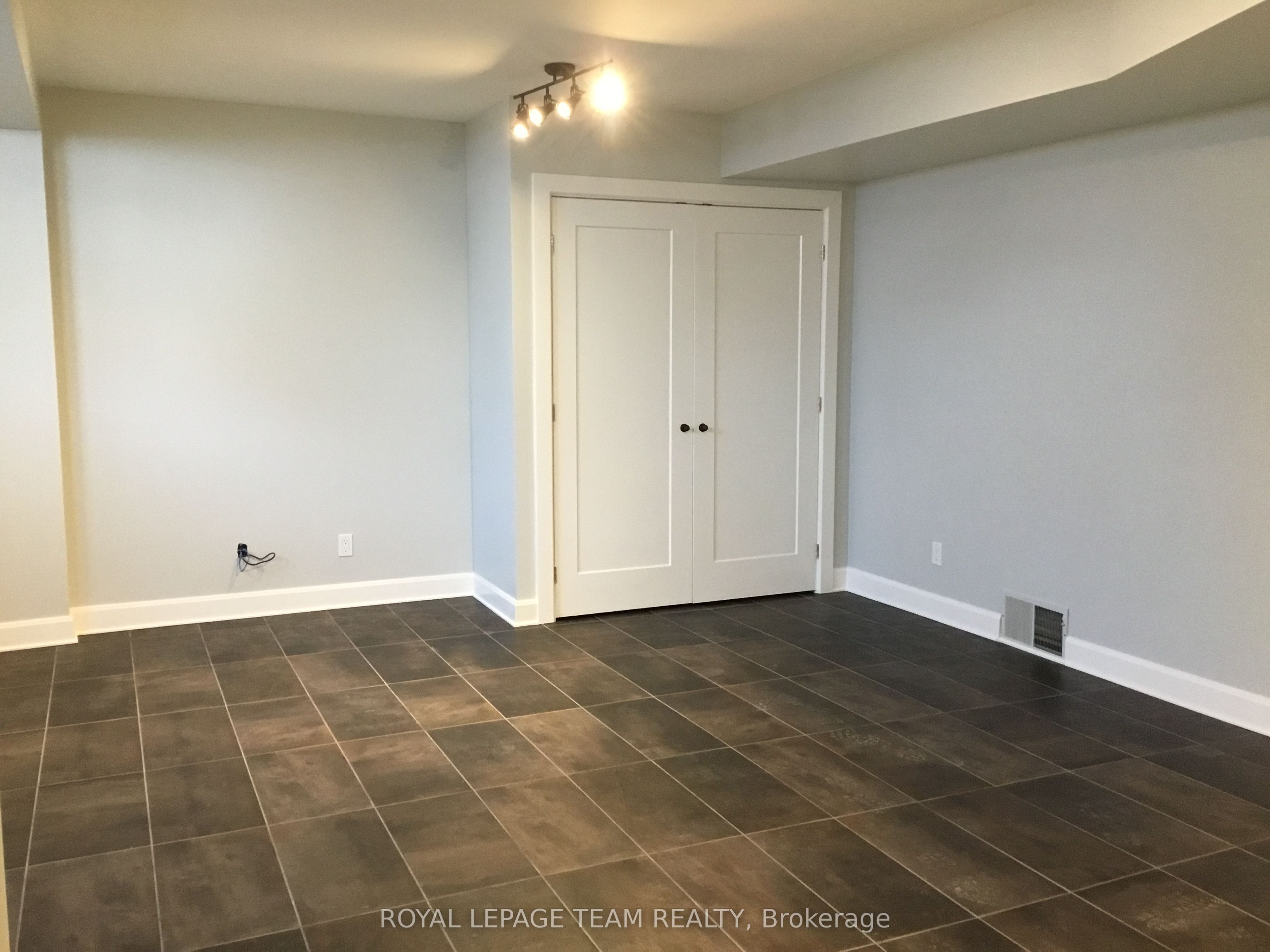 154 Elgin Street Property Photo 28