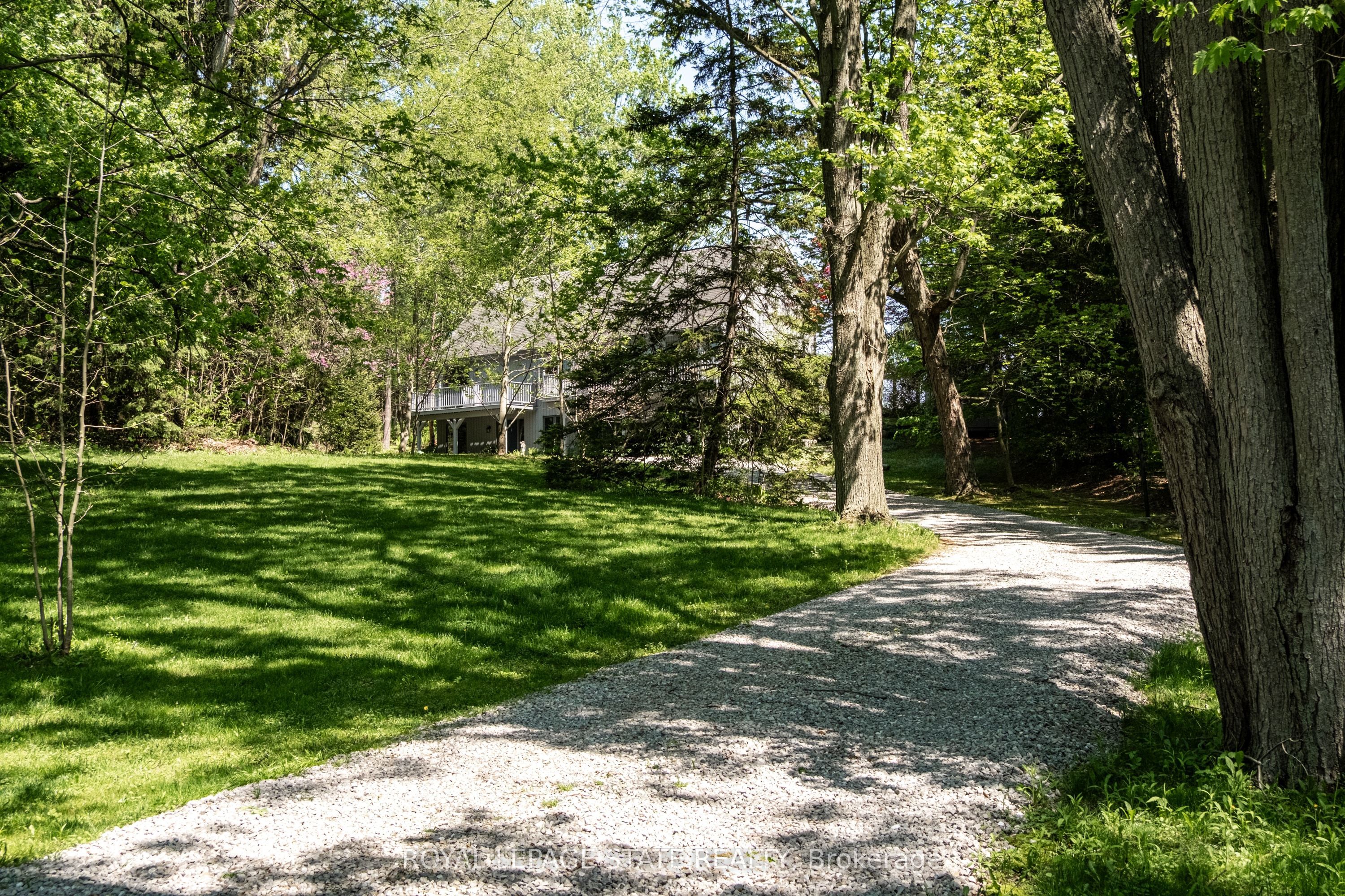 176 Weirs Lane Property Photo 3