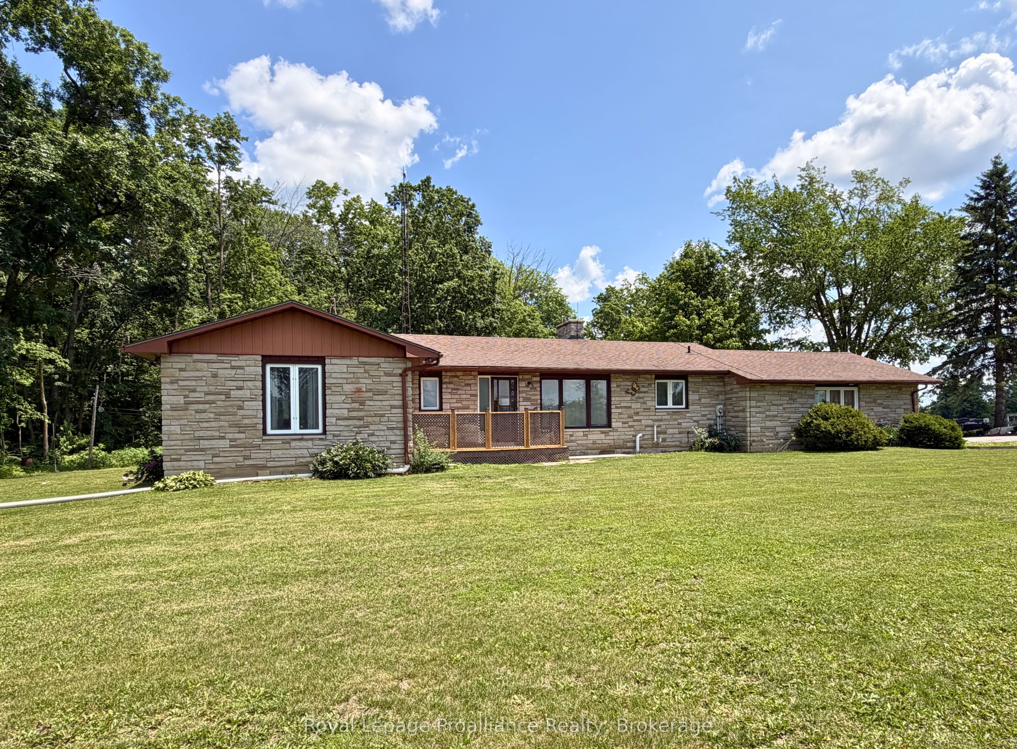 1302 Wingfield Road Property Photo 4