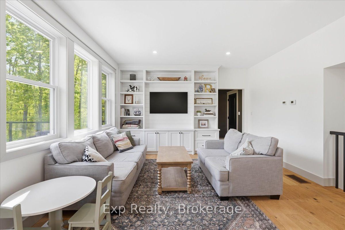 1296 Clearview Road Property Photo 13