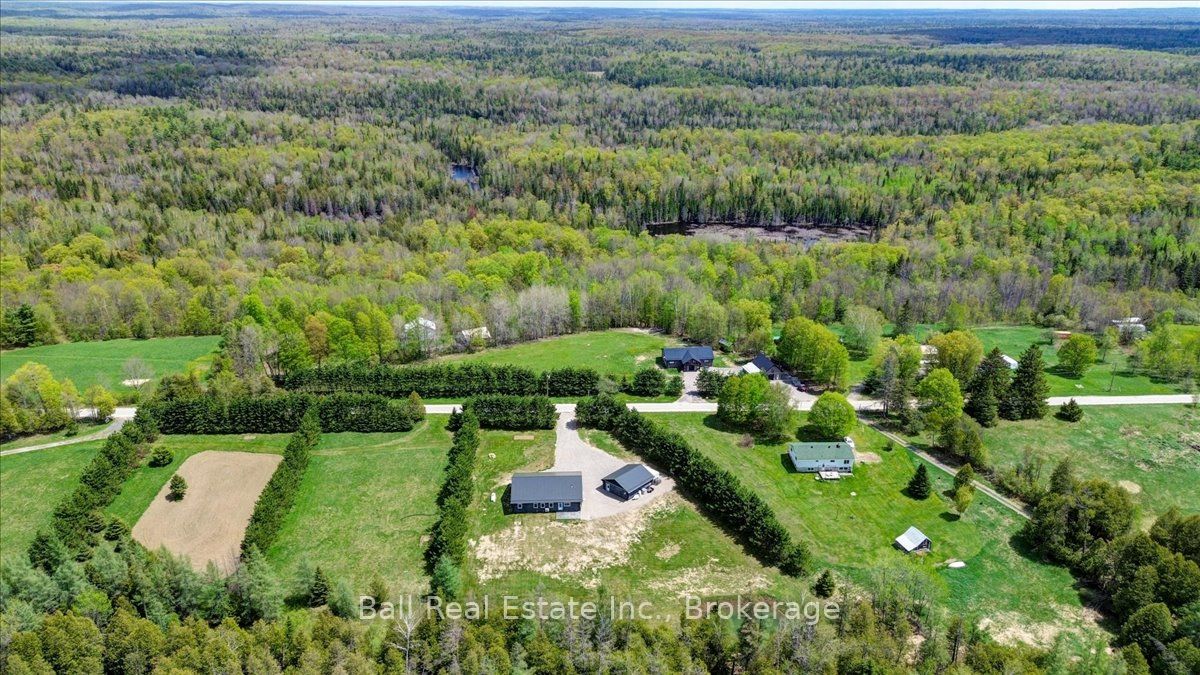 414 Pine View Ridge Road Property Photo 2