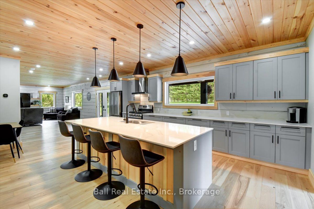 414 Pine View Ridge Road Property Photo 12