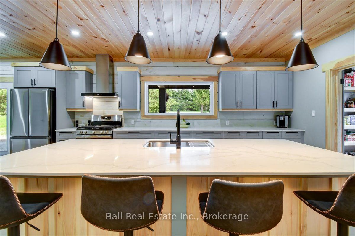 414 Pine View Ridge Road Property Photo 13
