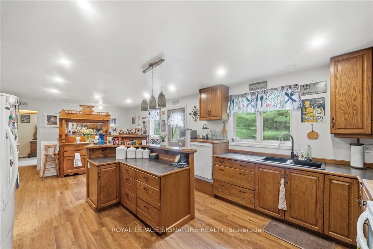 2212-1 Highway 60 Property Photo 7