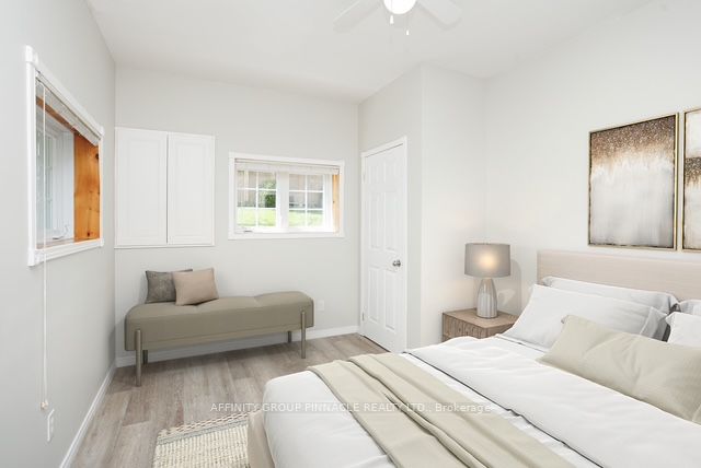 4 Head Street Property Photo 31