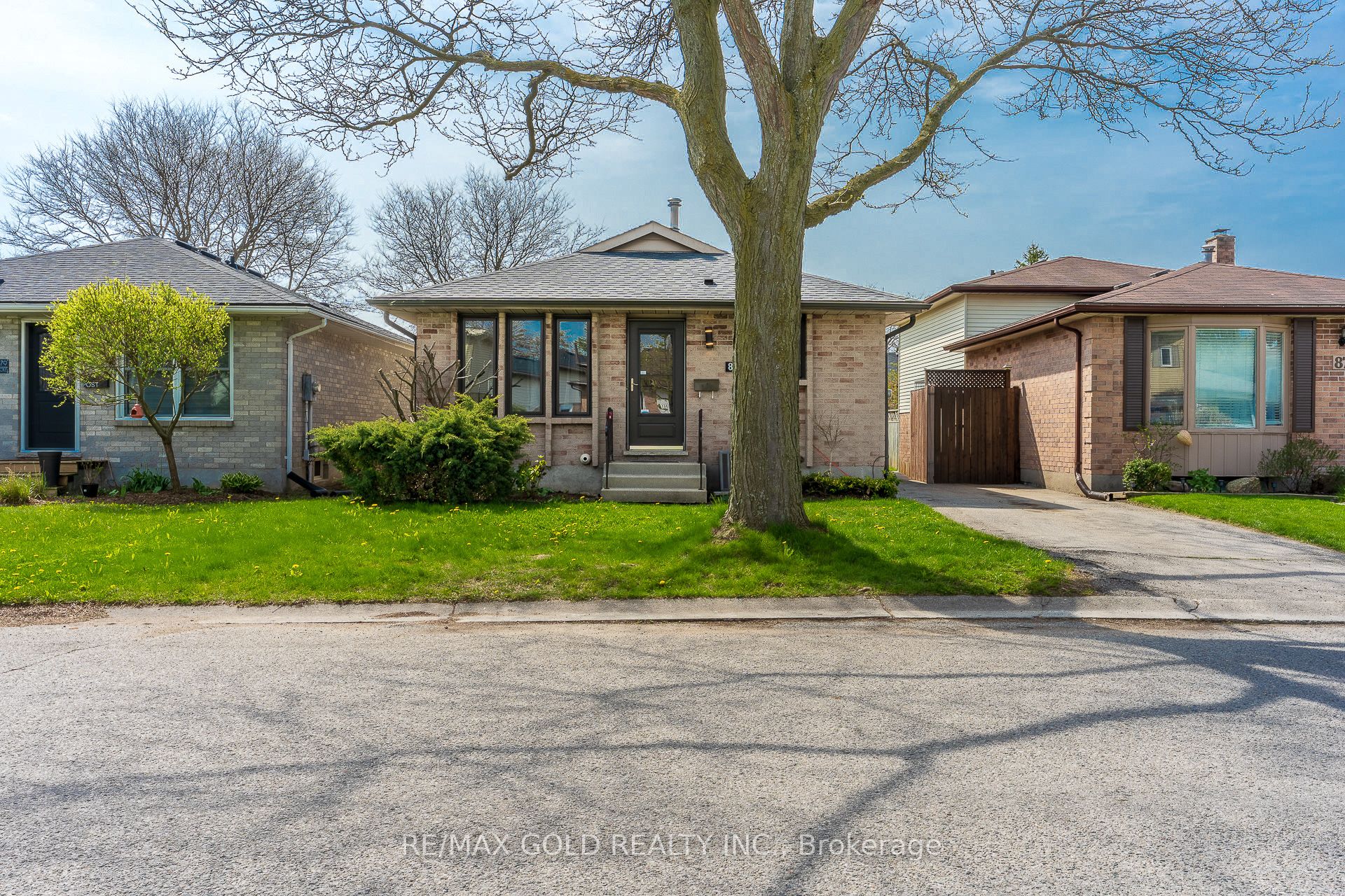 83 Speight Crescent