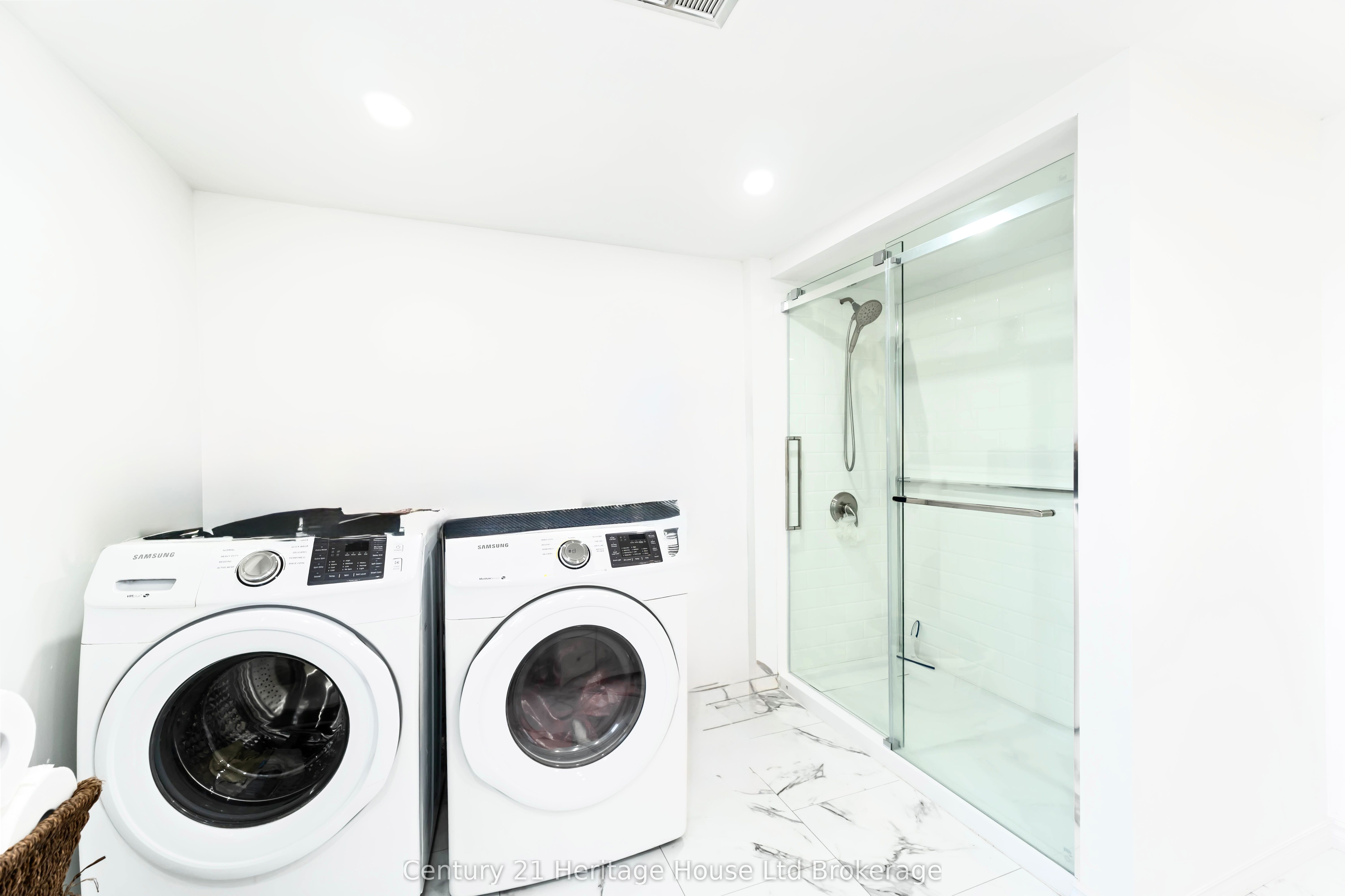 34 Humboldt Parkway Property Photo 12
