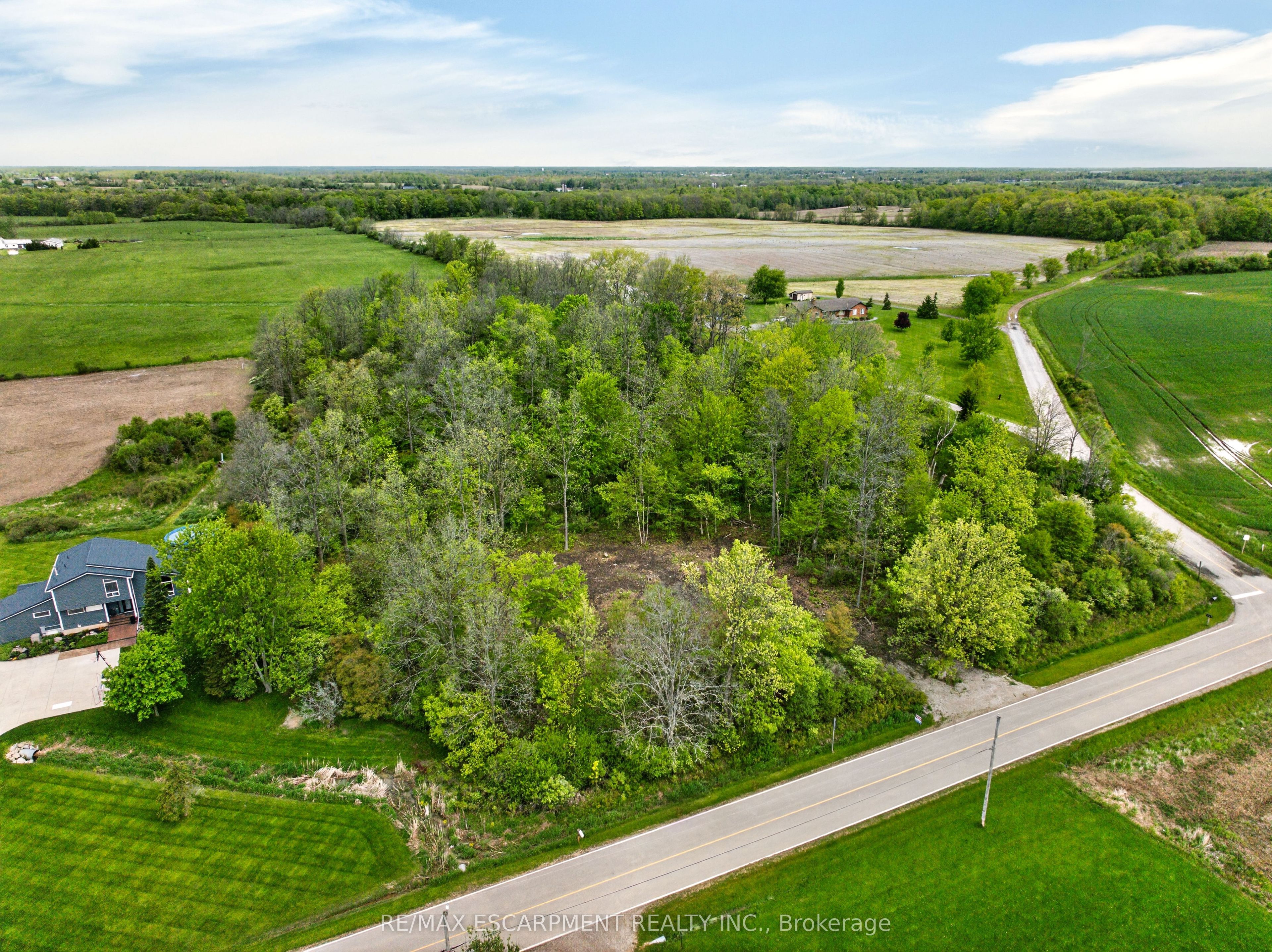 Pt S1/2 Lot 36 Link Road Property Photo 3
