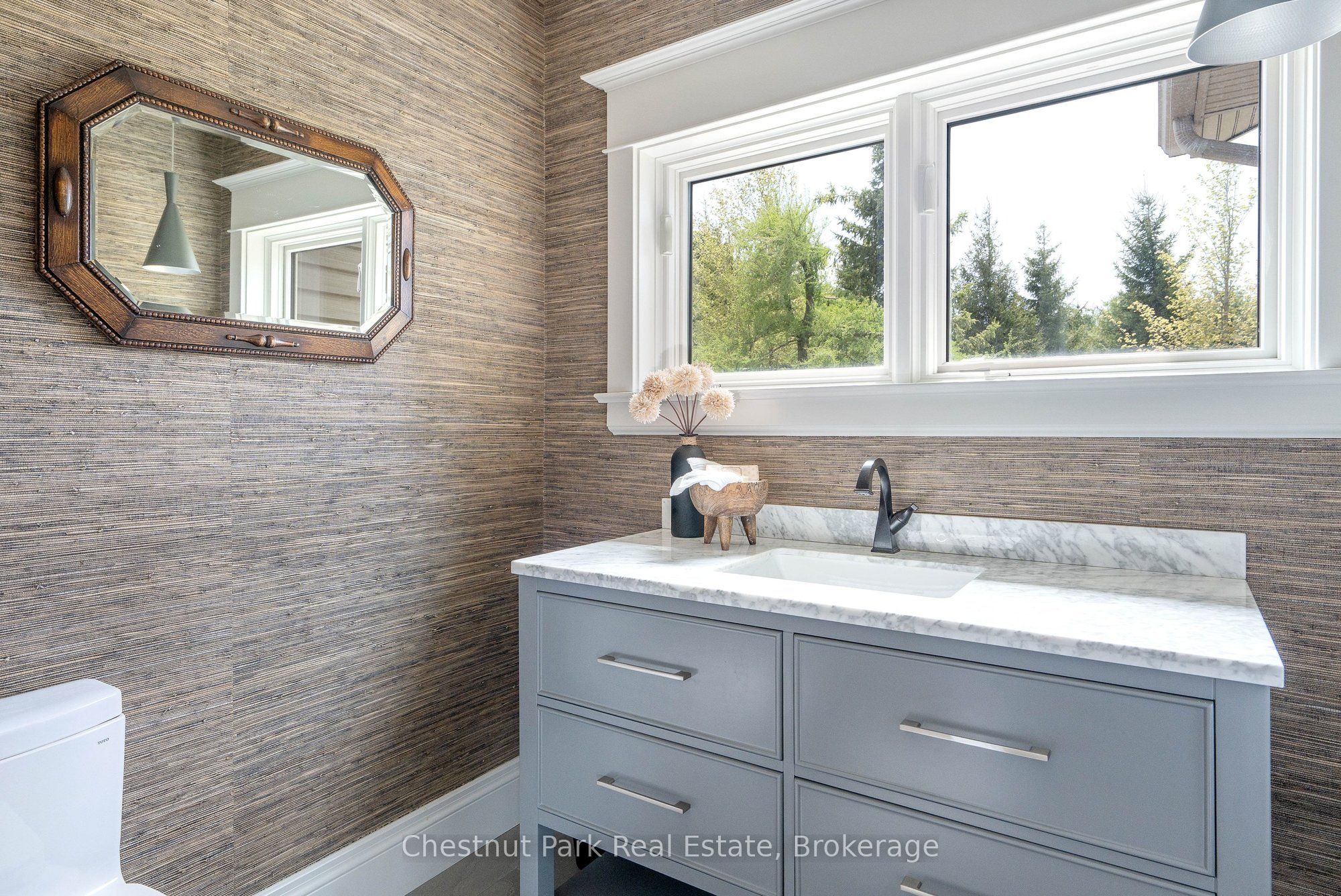 758510 2nd Line E Property Photo 27