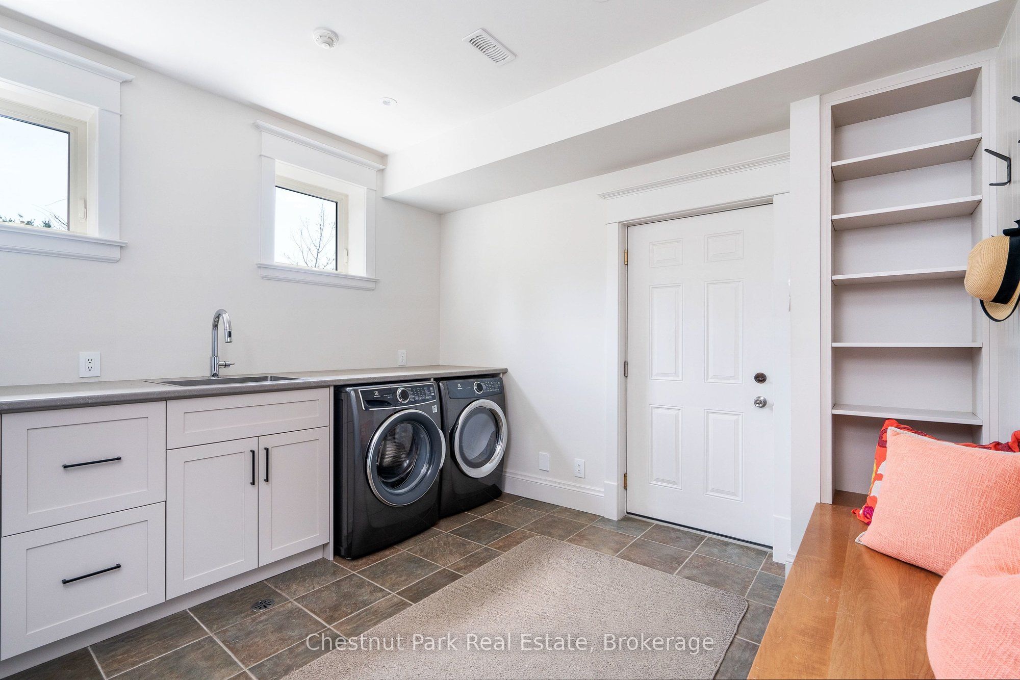 758510 2nd Line E Property Photo 40