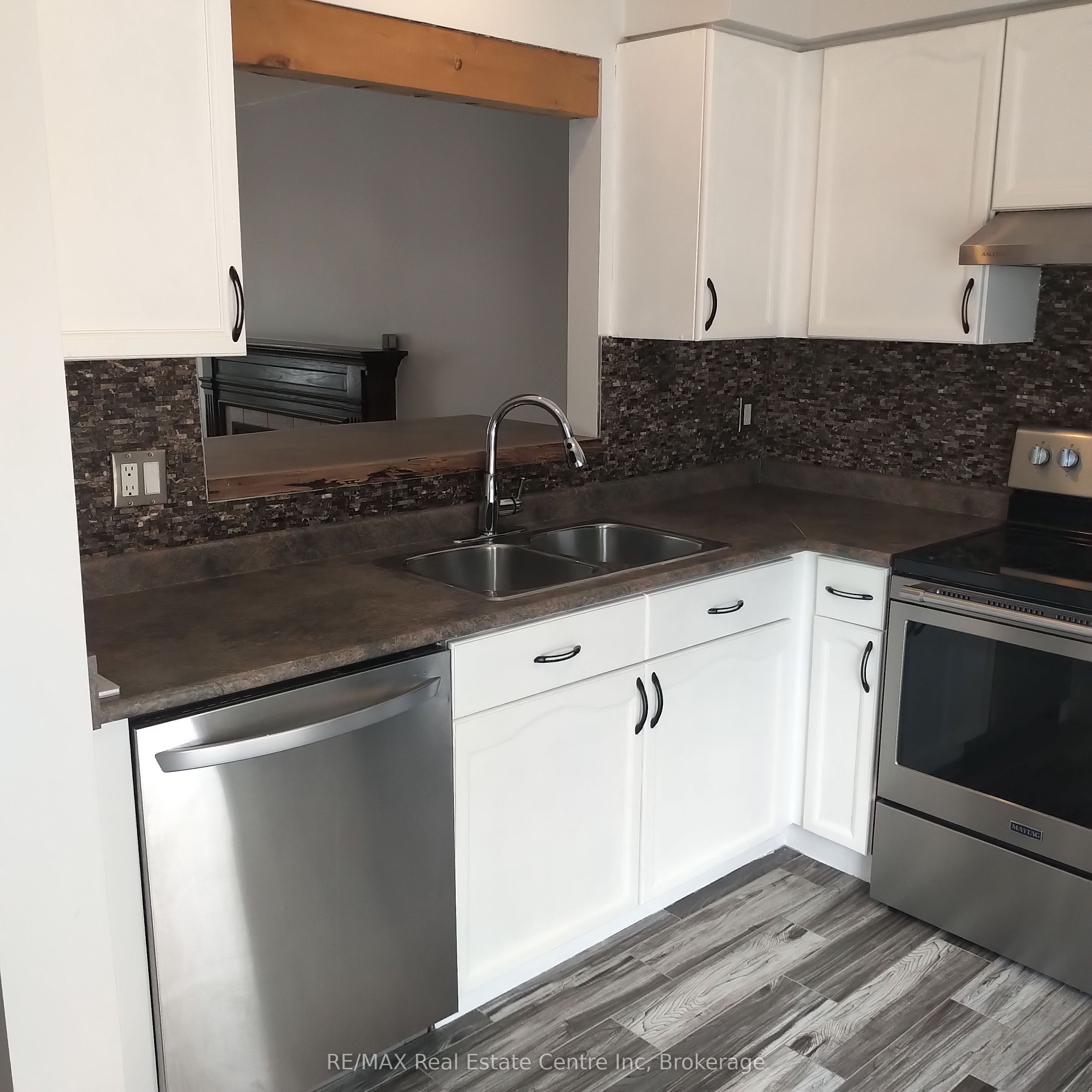 50 Hagan Avenue Property Photo 15