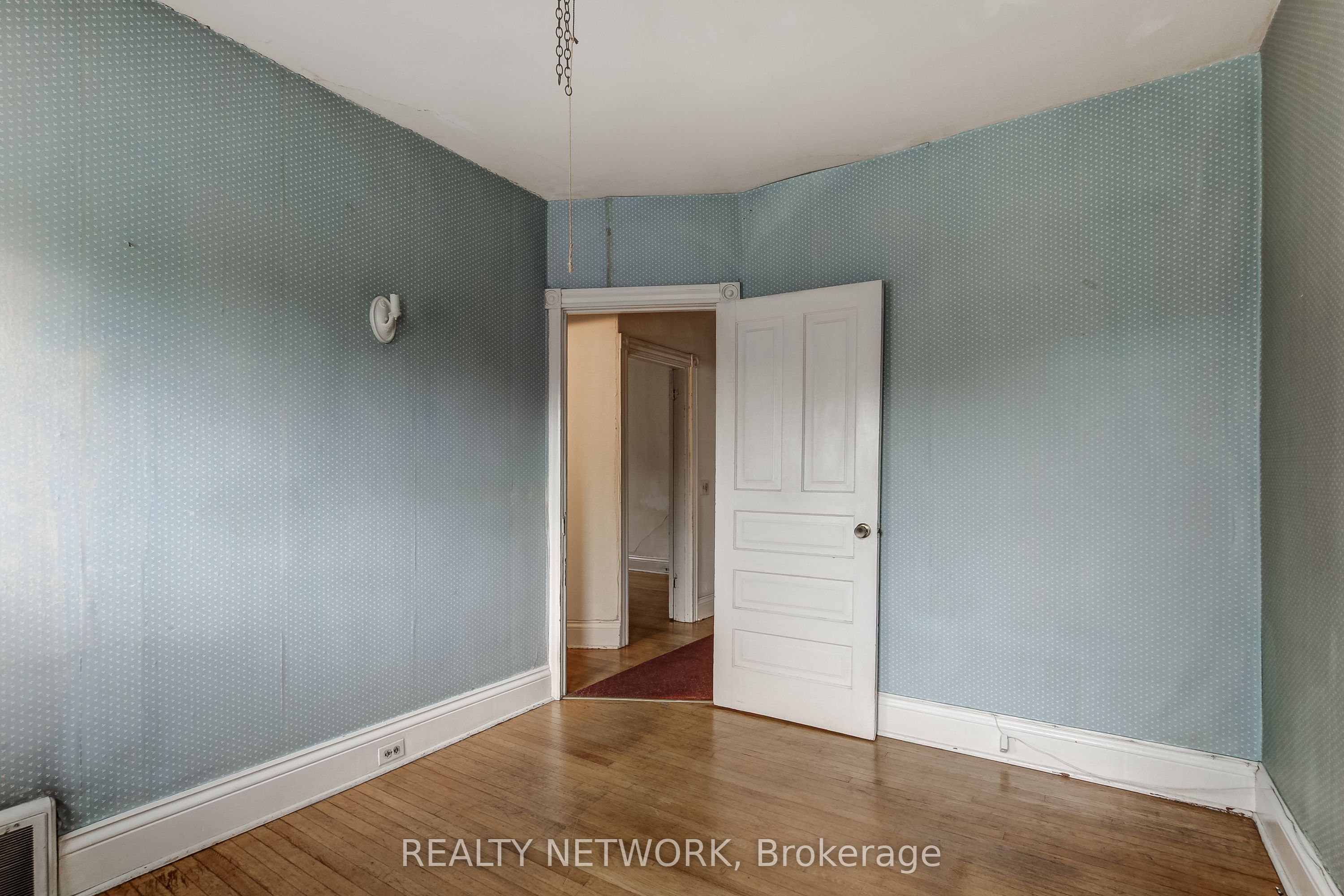 18 Fairleigh Crescent Property Photo 25