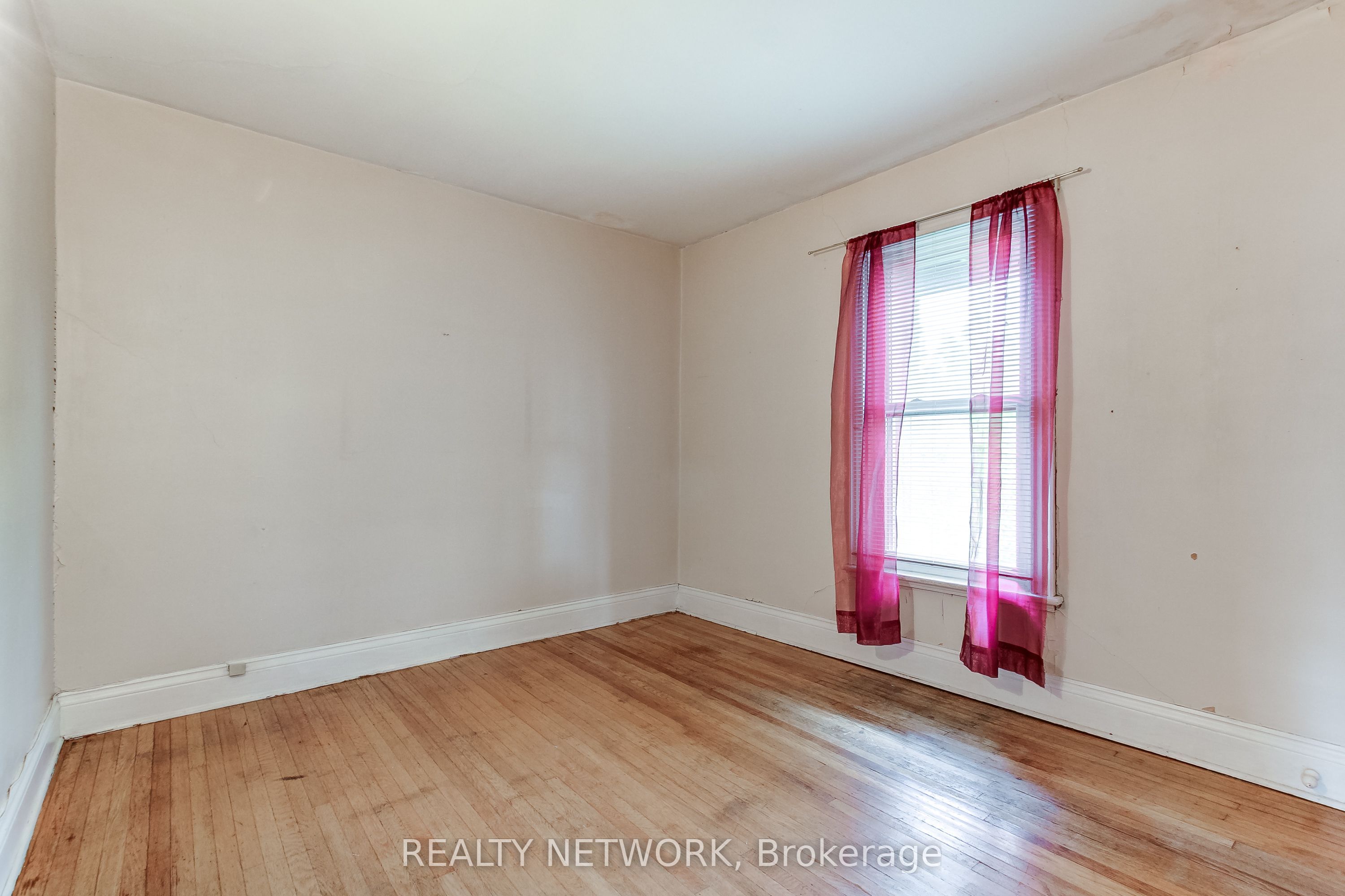 18 Fairleigh Crescent Property Photo 28