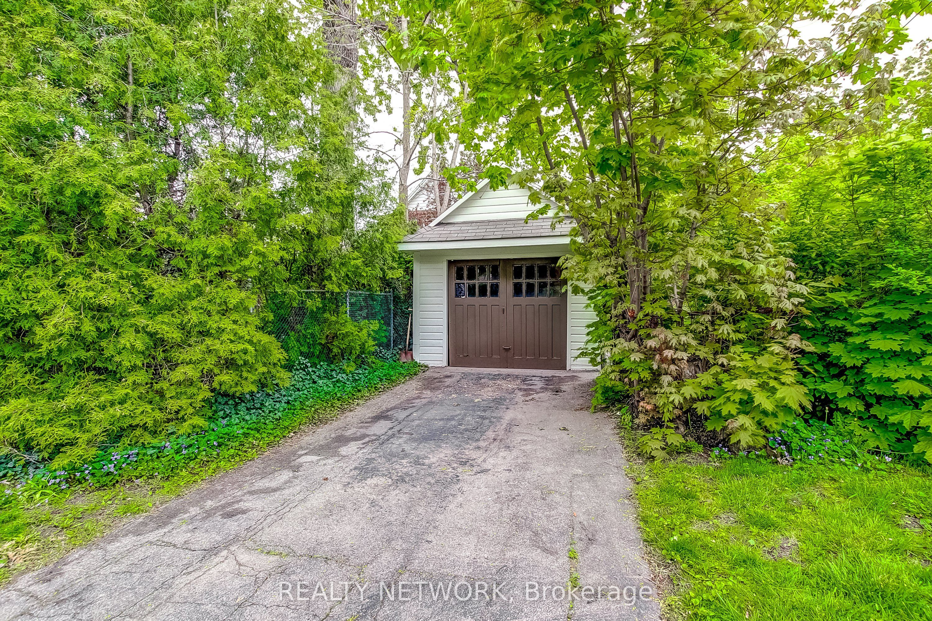 18 Fairleigh Crescent Property Photo 47